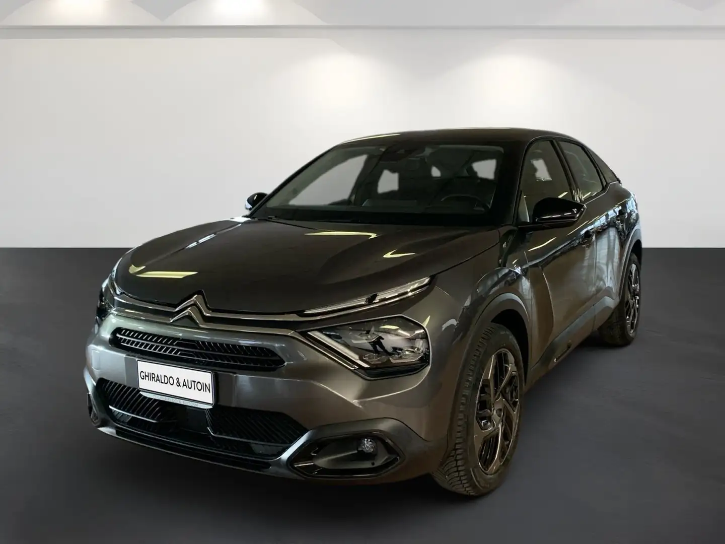 Citroen C4 III 2021 1.5 bluehdi Shine s&s 110cv Grigio - 2