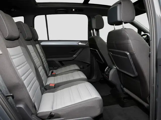 Volkswagen Touran view 12