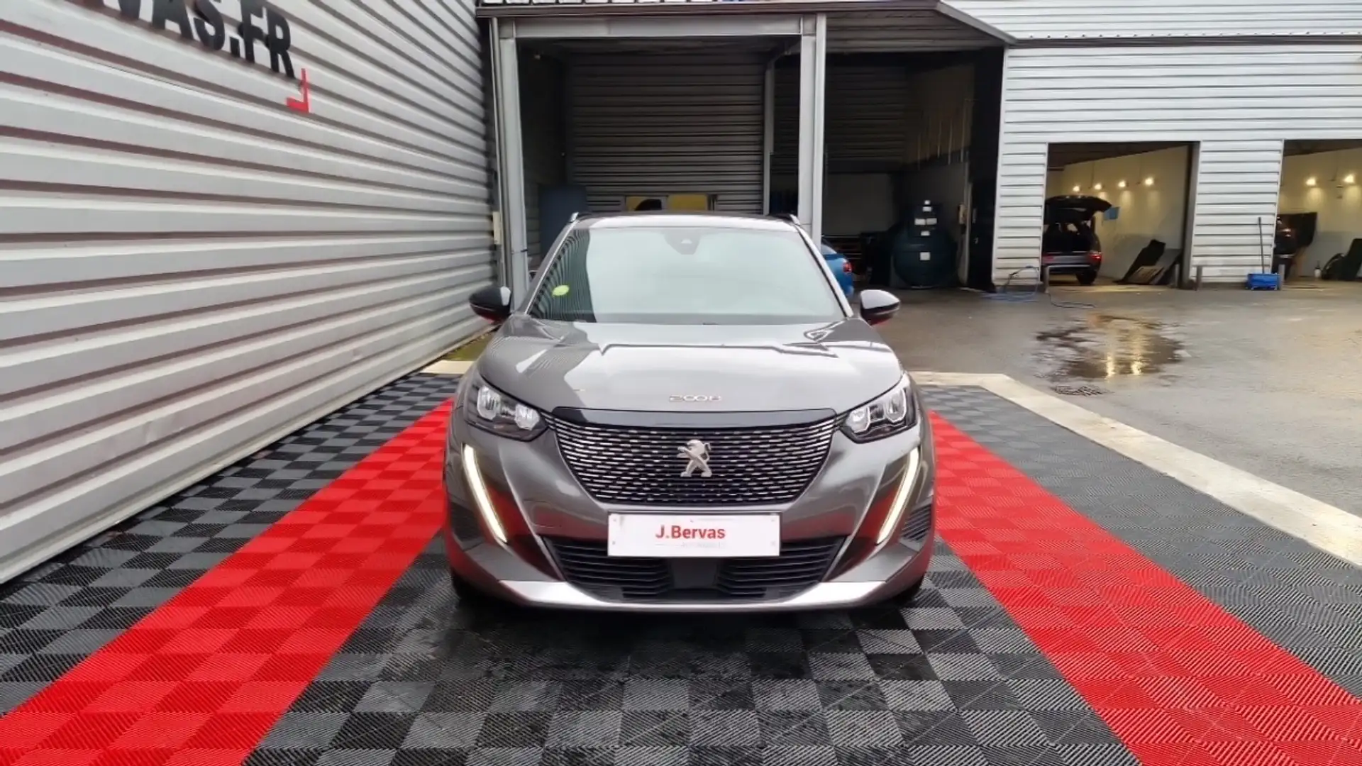 Peugeot 2008 BLUEHDI 130 SS EAT8 ALLURE - 2