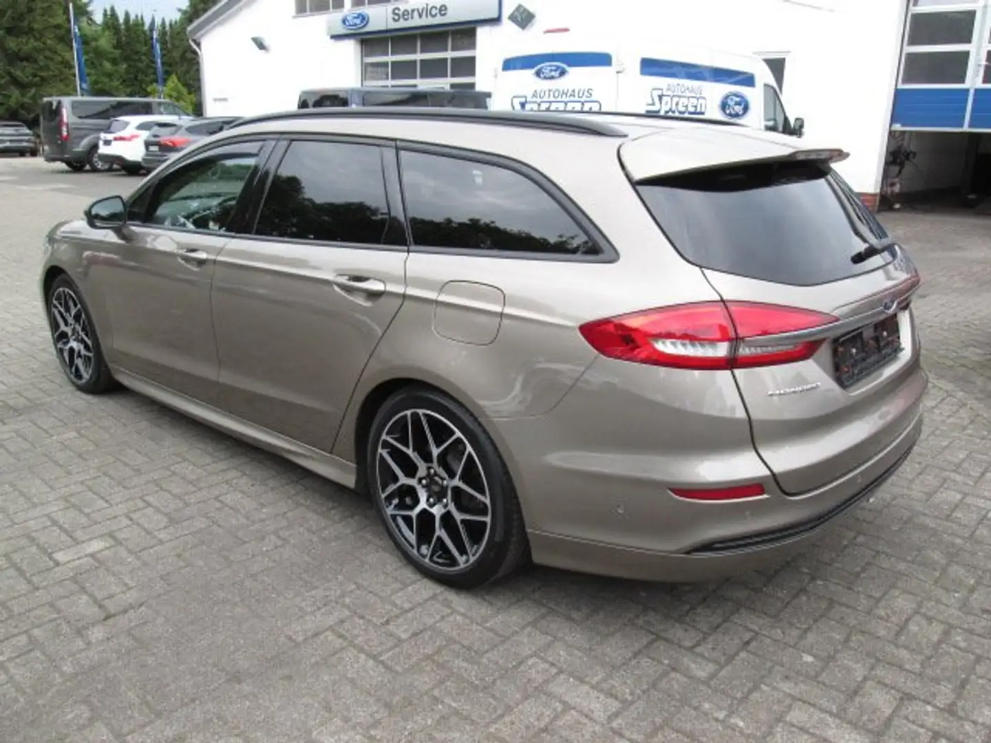 Ford Mondeo Turnier 2.0 EcoBlue Aut. ST-Line Silber - 2