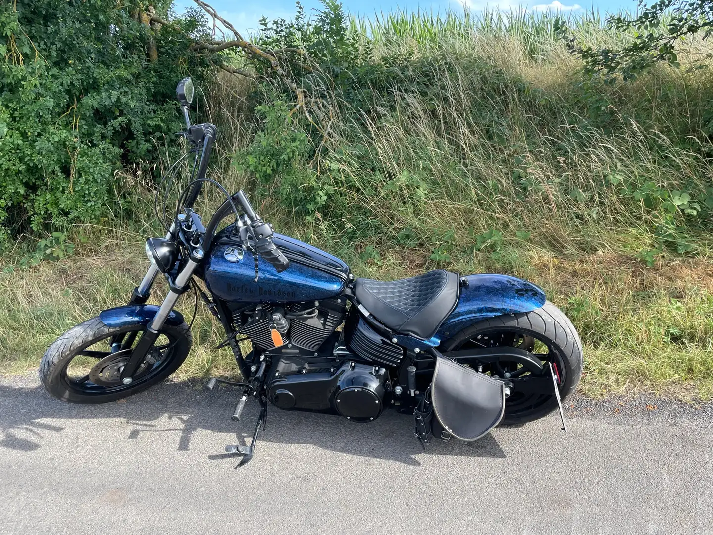 Harley-Davidson Rocker C Bleu - 1