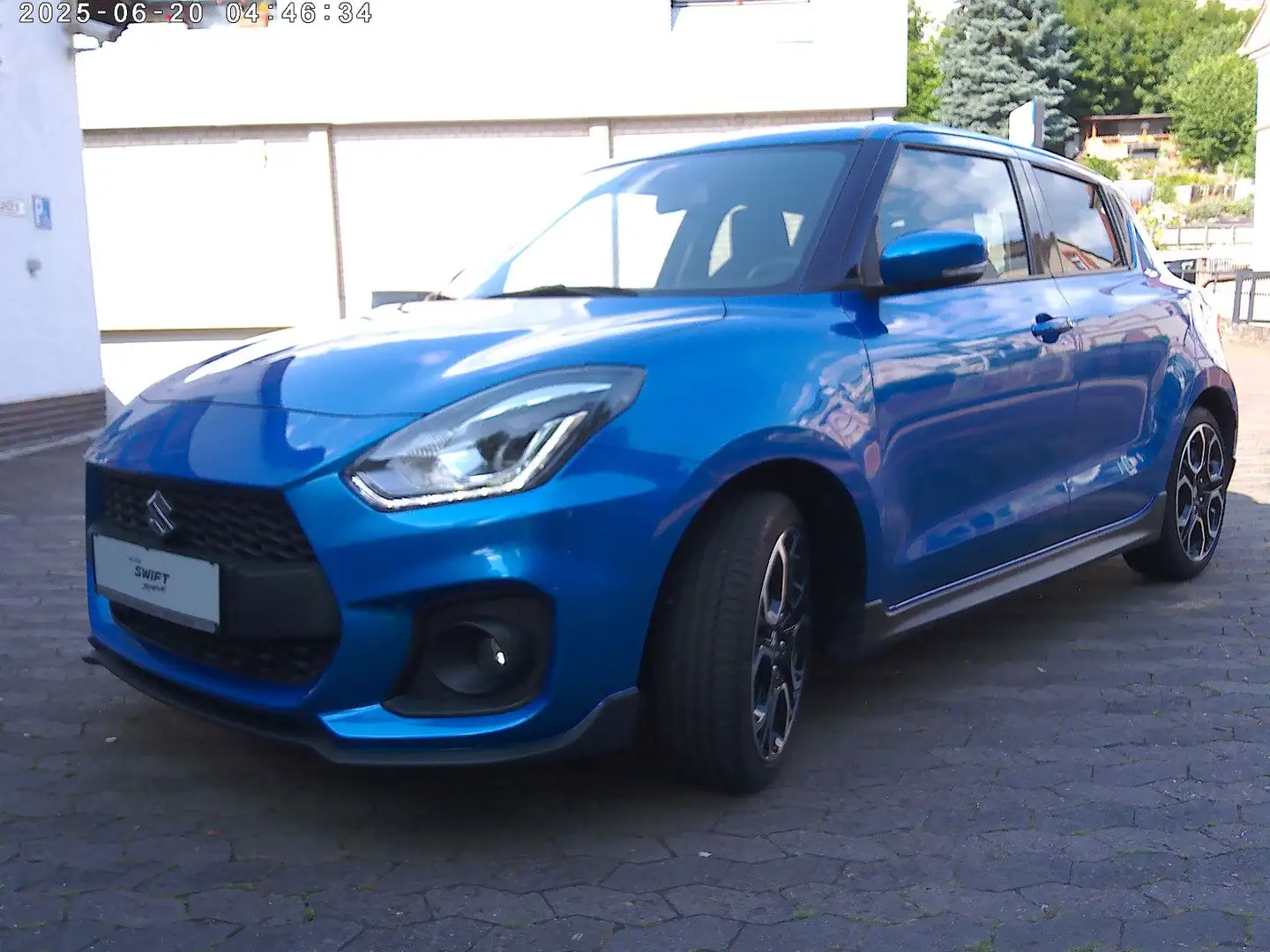 Suzuki Swift 1.4 Sport Hybrid wie neu Bleu - 2