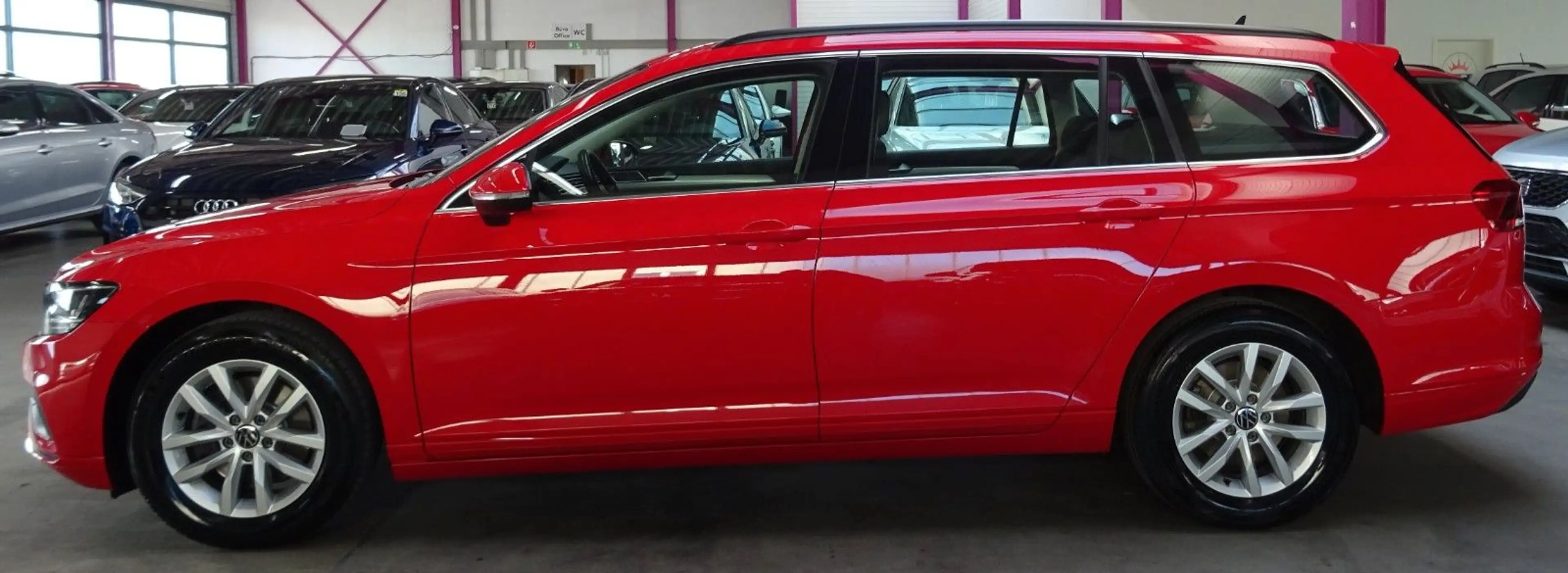 Volkswagen Passat Variant PASSAT 2.0 TDI CL.*DIGITAL*AHK*ACC*CAM*MASSAGE* — photo 2
