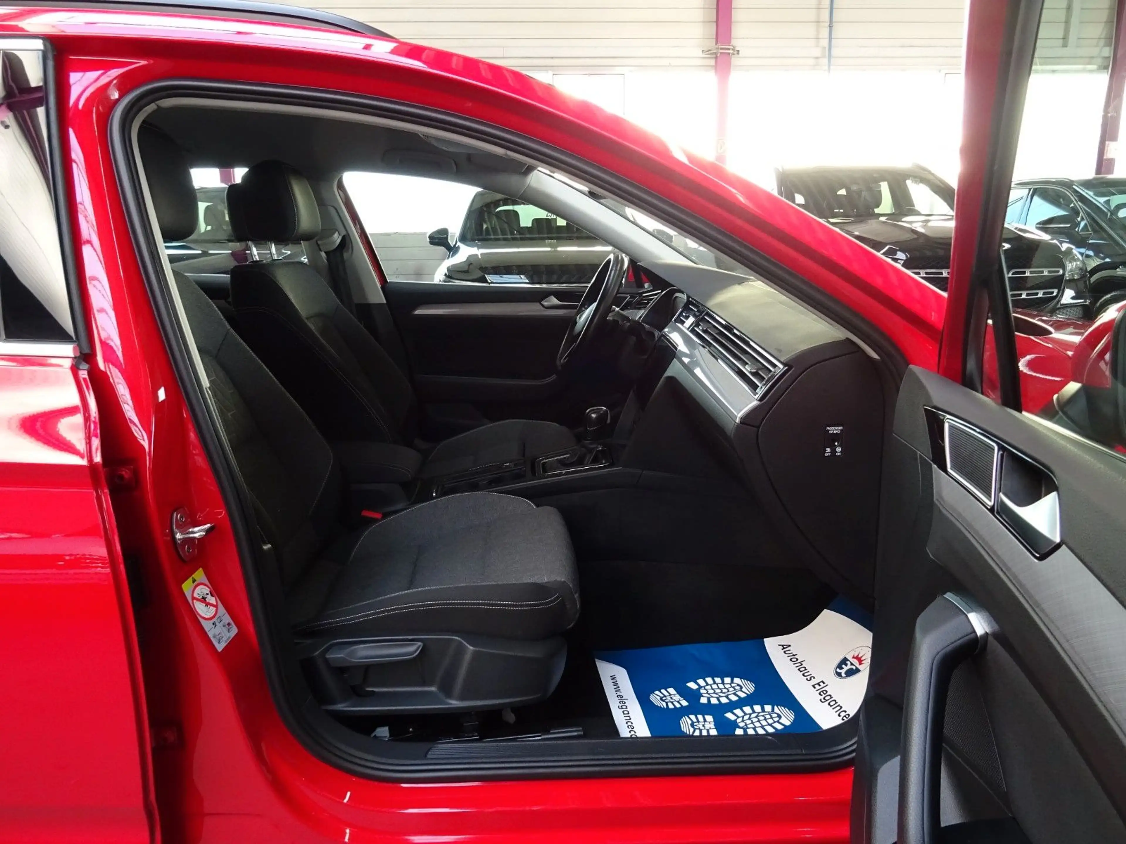 Volkswagen Passat Variant PASSAT 2.0 TDI CL.*DIGITAL*AHK*ACC*CAM*MASSAGE* — photo 10