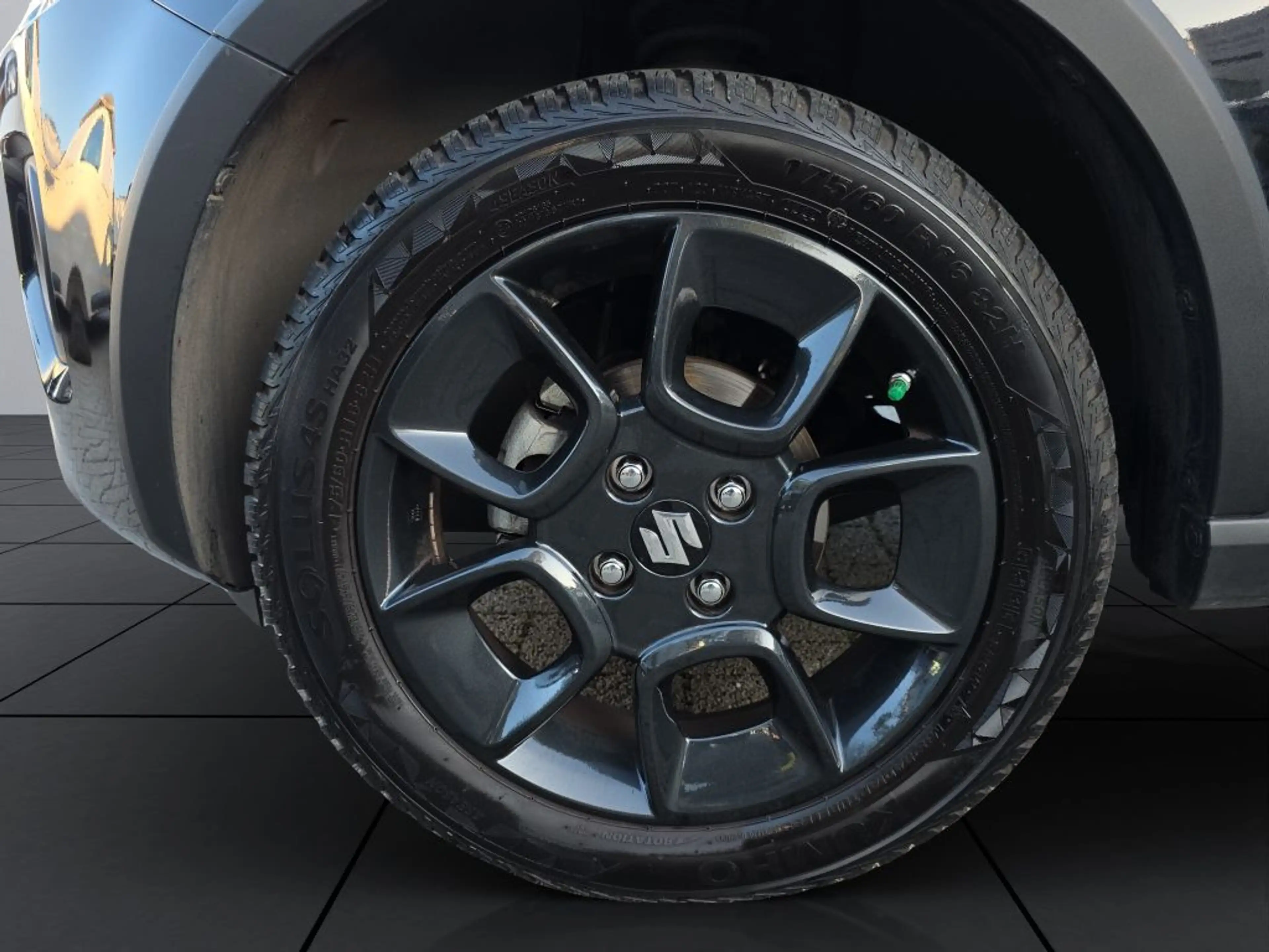 Suzuki Ignis 1.2 Dualjet Hybrid Comfort — photo 21