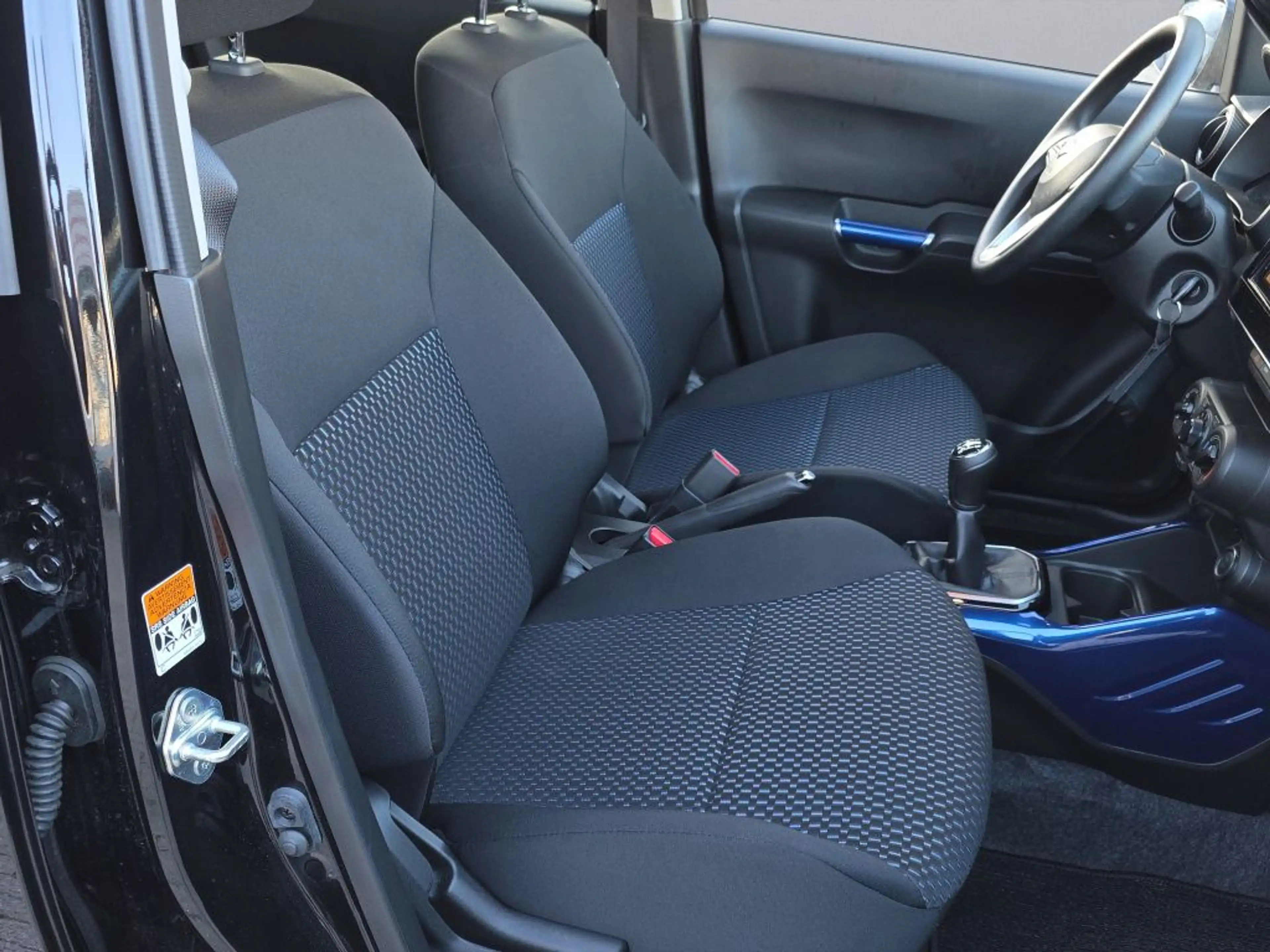 Suzuki Ignis 1.2 Dualjet Hybrid Comfort — photo 11
