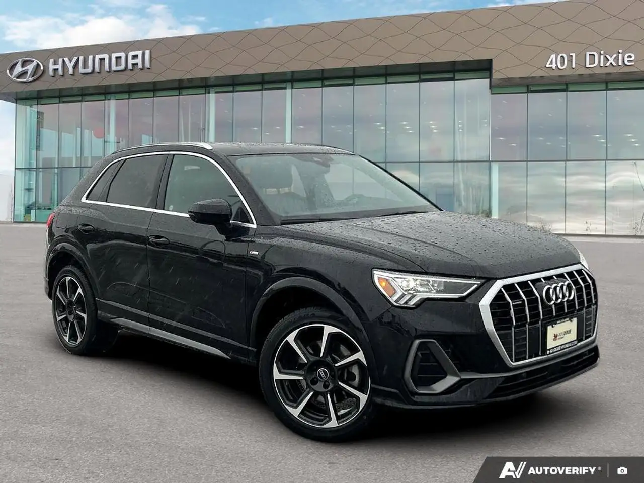 Audi Q3 снимка Audi Q3