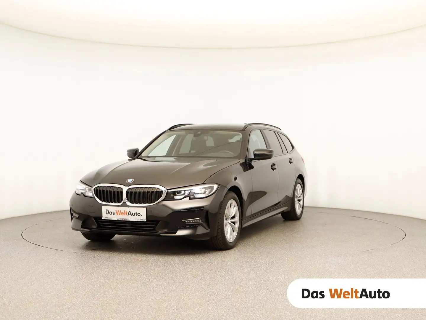 BMW 320 BMW 320d xDrive Touring 48 V Mild-Hybrid-Tec Schwarz - 1