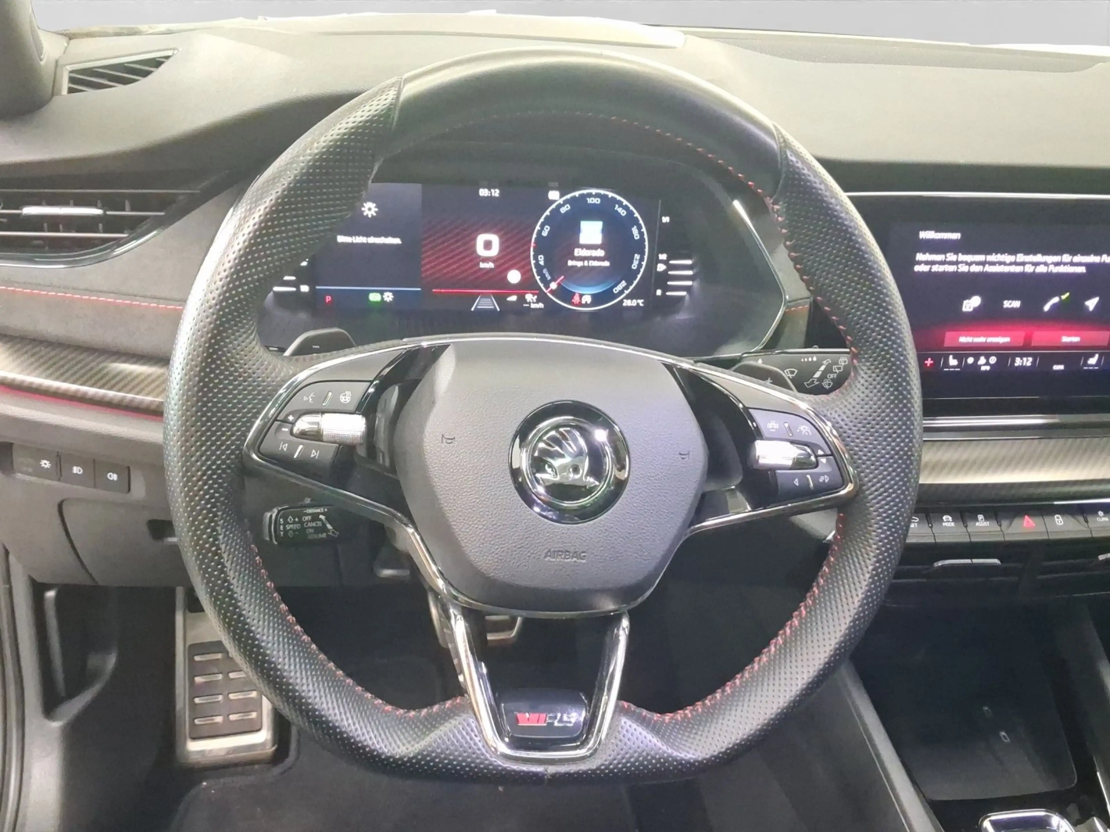 Skoda Octavia Combi 2.0 TDI RS EDITION STANDH AHK LM19 — photo 9