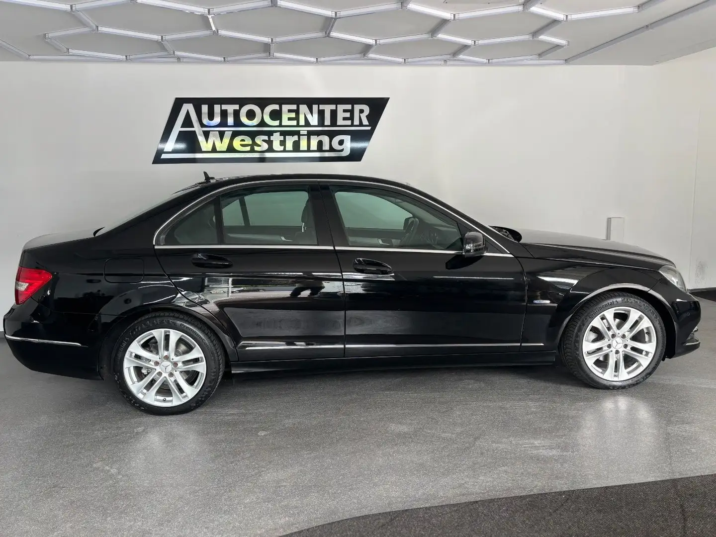 Mercedes-Benz C 180 CGI BlueEfficiency*Avantgarde*Navi*leder* Noir - 2