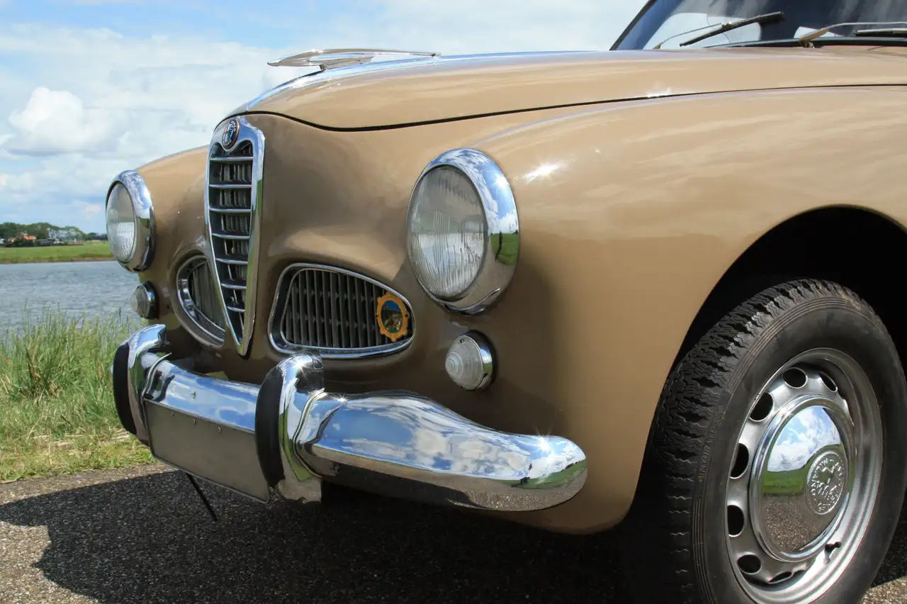 Alfa Romeo 1900 Sprint Ti, foto 2
