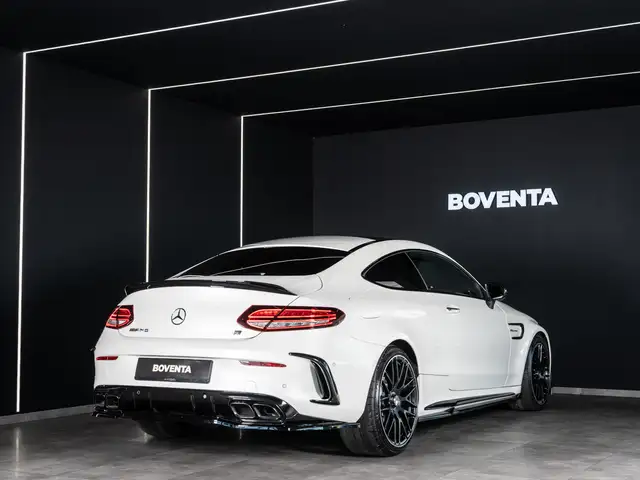 Mercedes-Benz C-Class view 8