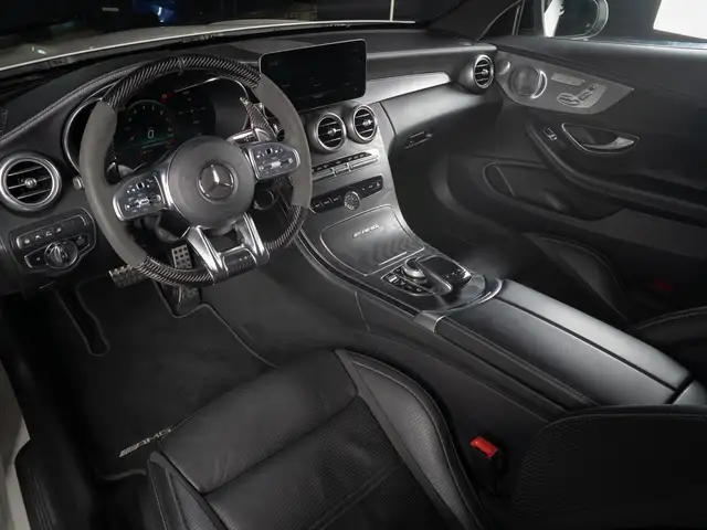 Mercedes-Benz C-Class view 11