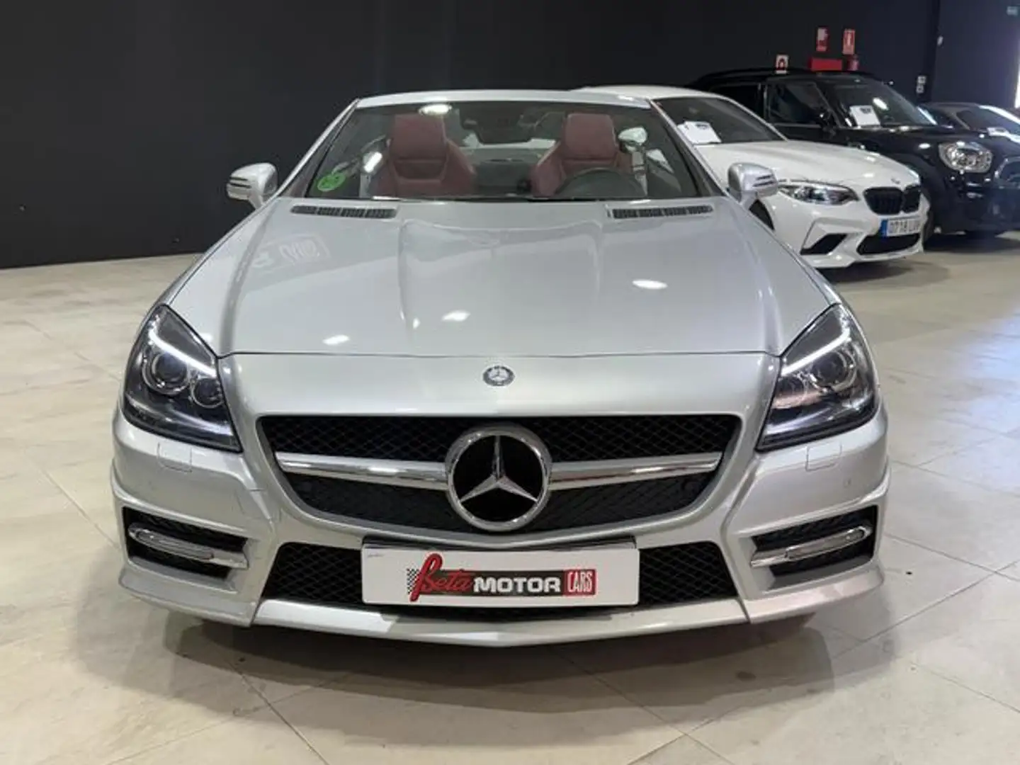 Mercedes-Benz SLK 200 BE Plateado - 2