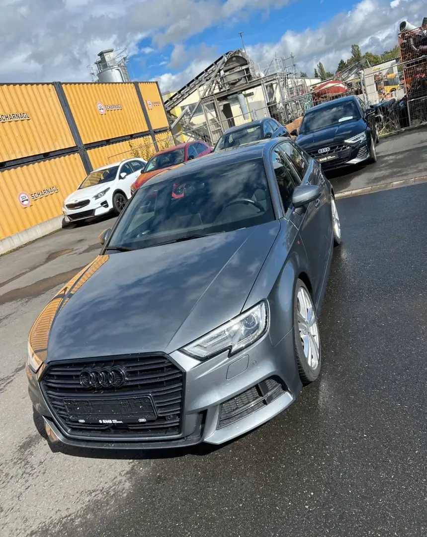Audi A3 1.8 T Automatik Ambiente - 1