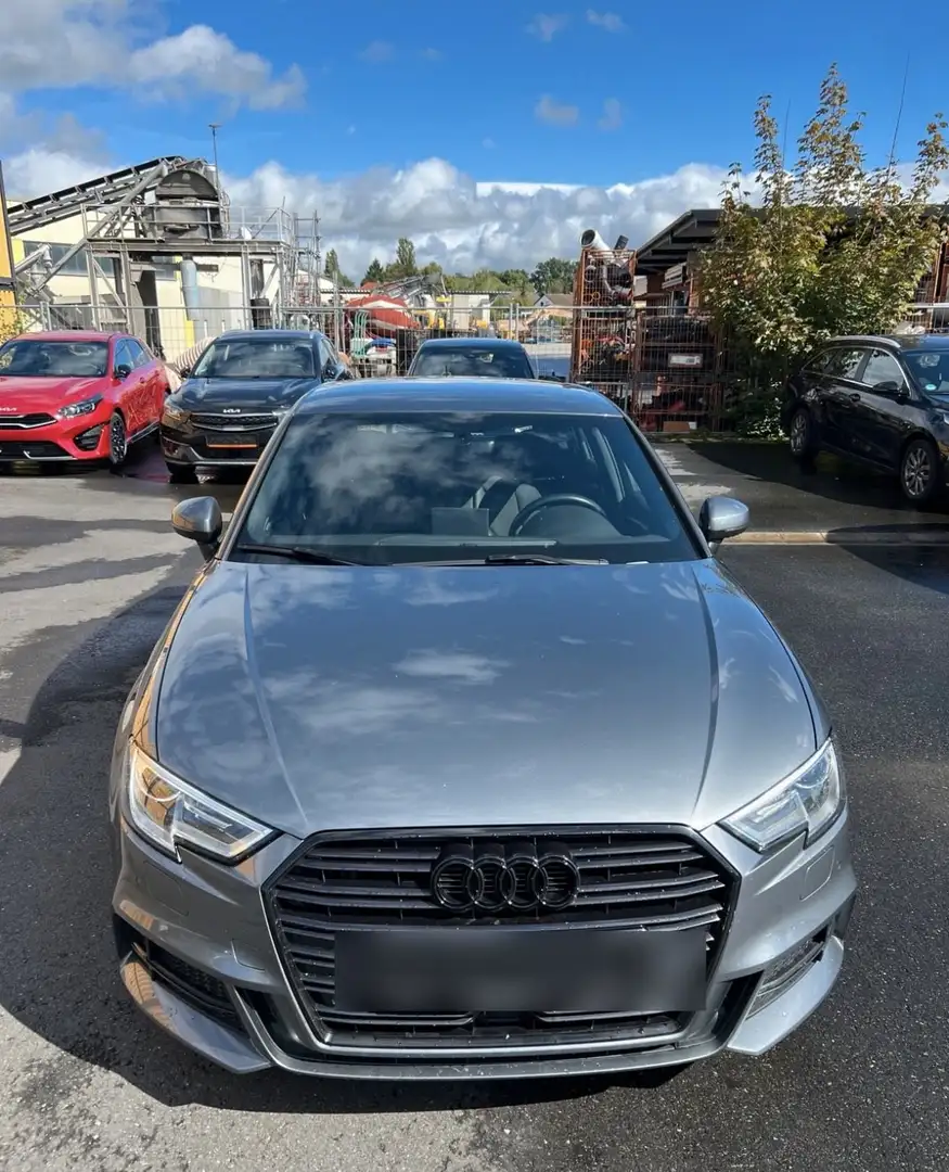 Audi A3 1.8 T Automatik Ambiente - 2