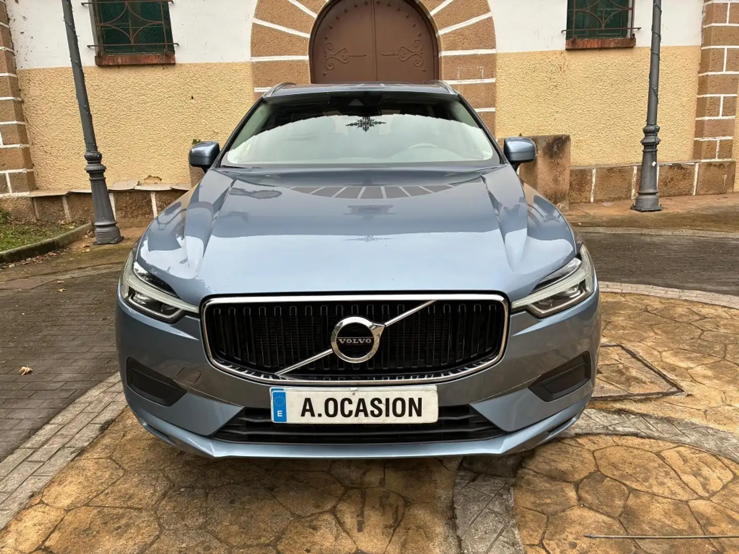Volvo XC60 T5 Momentum AWD Aut. 250 Bleu - 1