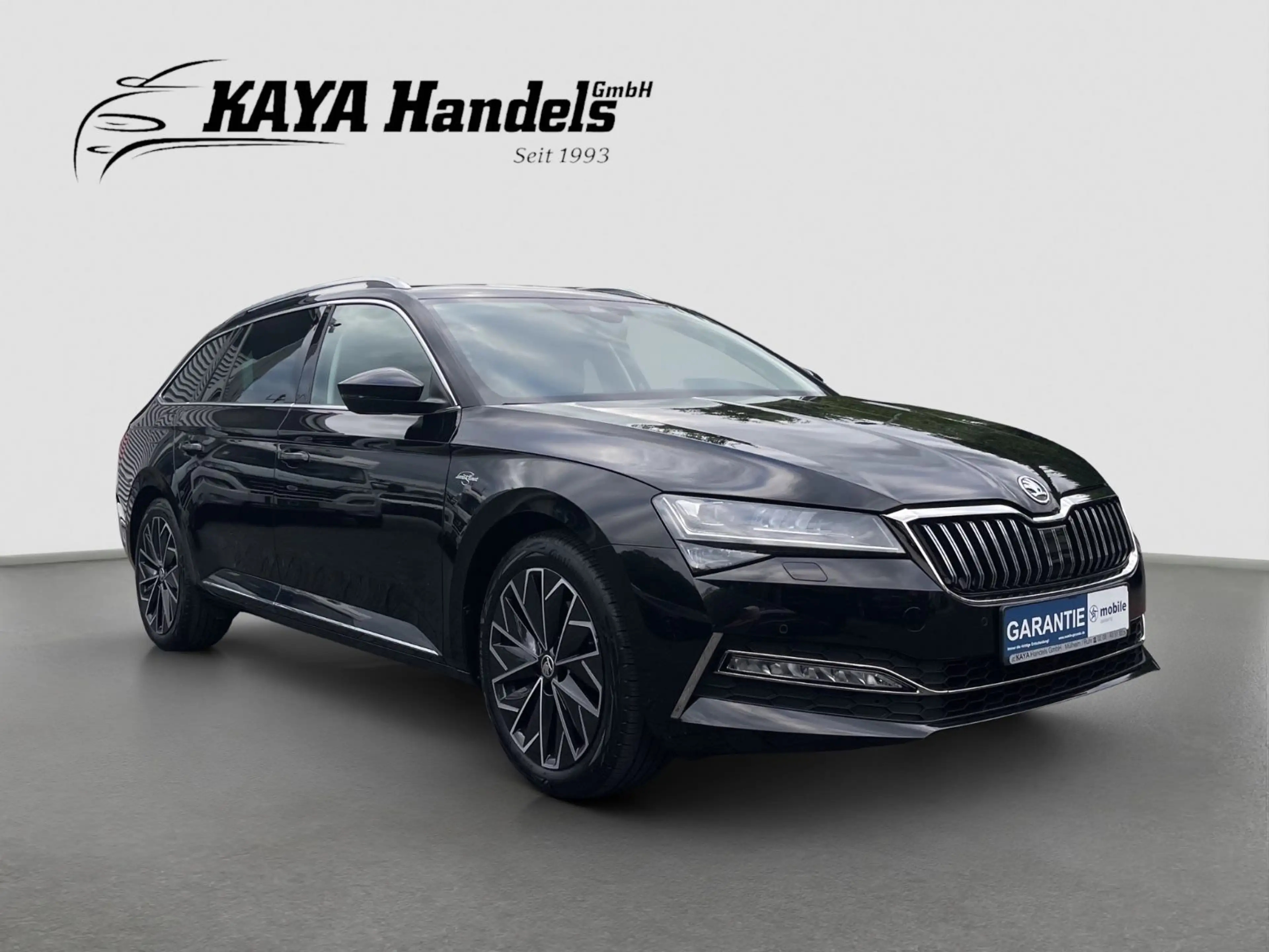 Skoda Superb Combi L&K Leder/Kamera/Panorama/GARANTIE