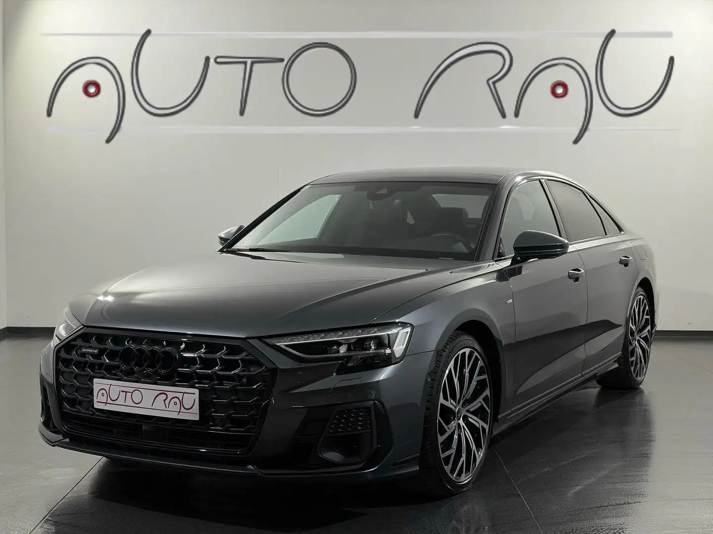 Audi A8 60 eTFSI quattro S-tronic S-line Grau - 1
