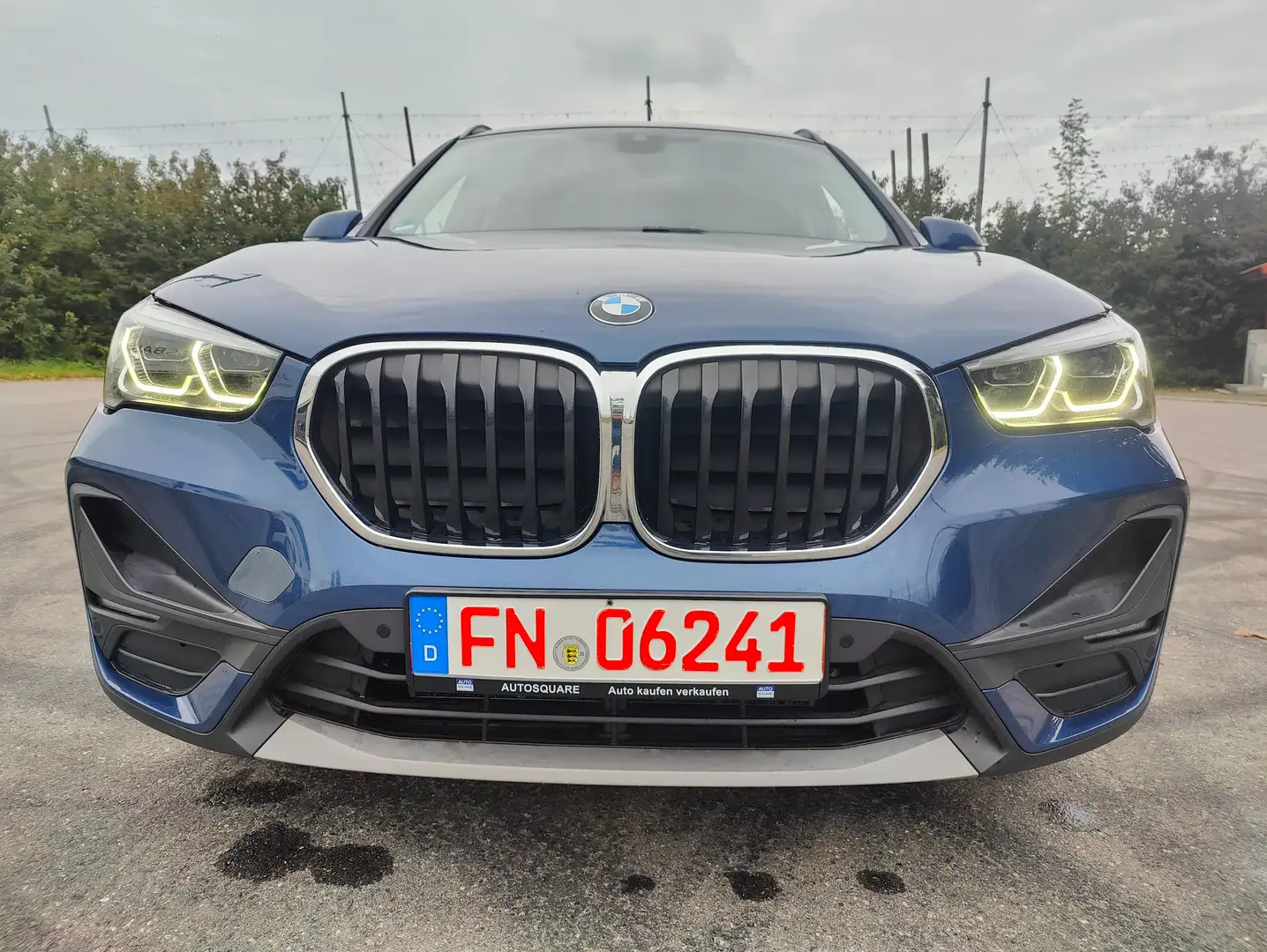 BMW X1 X1 Plug-In-Hybrid xDrive25e xLine Blau - 2