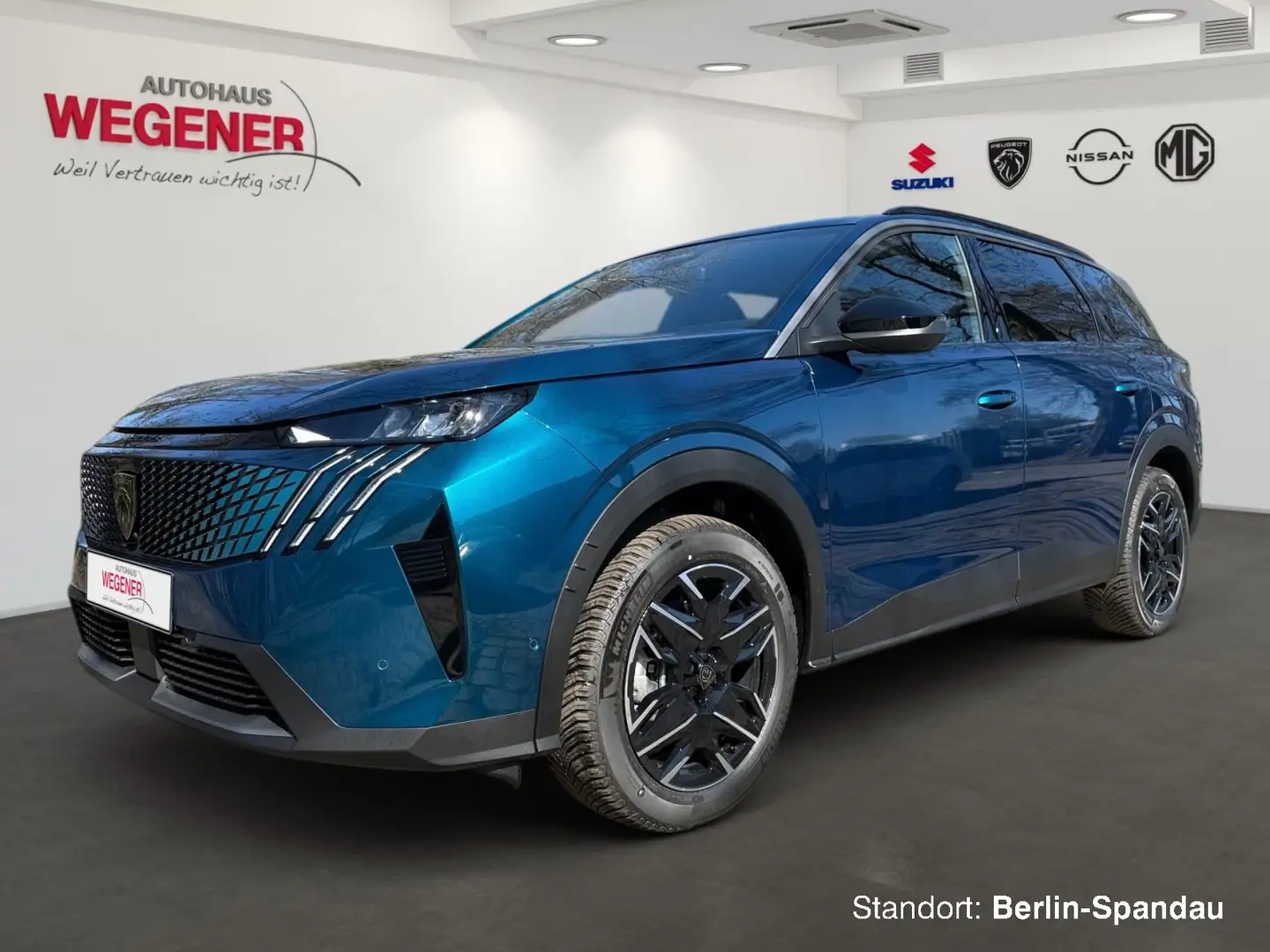 Peugeot 5008 Allure HYBRID 145 e-DSC6 *Kamera*SHZ* Blau - 1