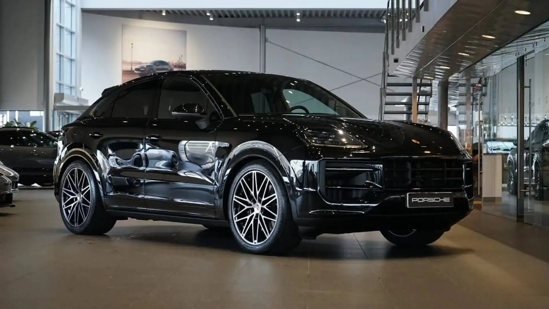 Porsche Cayenne Coupe E-Hybrid-Matrix-SportDesign-Tetto-PASM Nero - 1