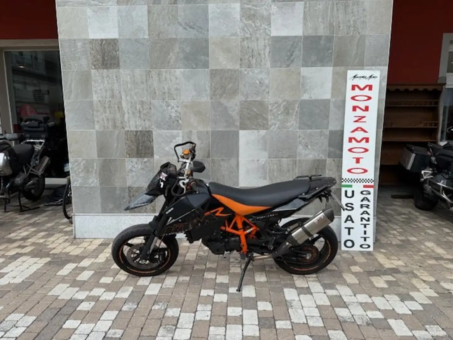 KTM 690 Supermoto prestige Orange - 1