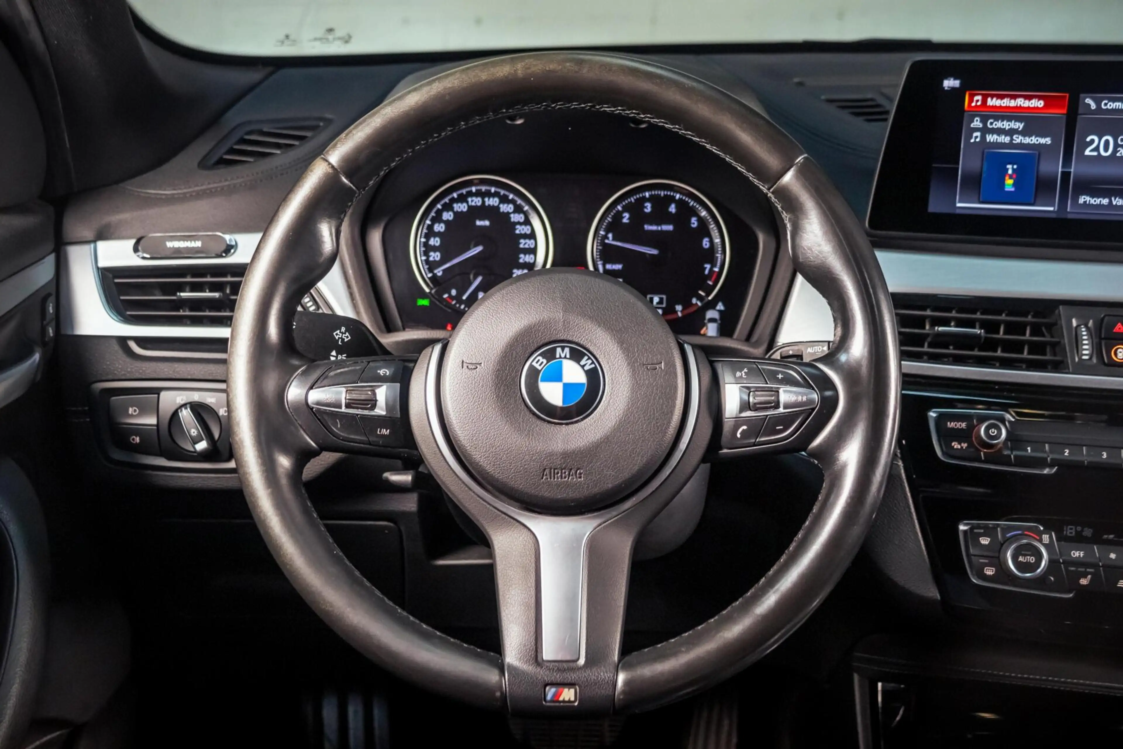 BMW X1 sDrive20i Xline|Pano|Trekhaak|HUD|Facelift|Camera| — photo 16