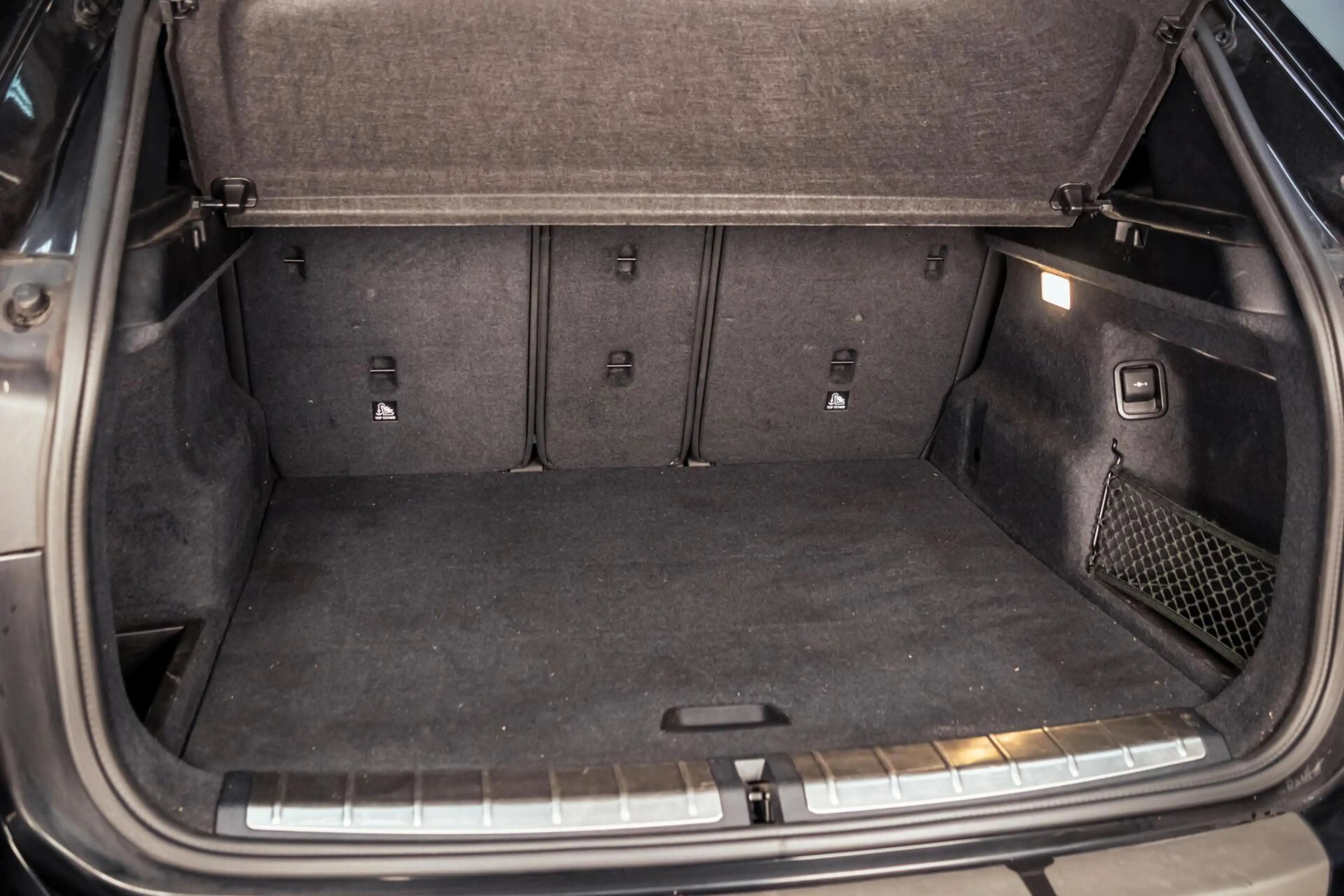 BMW X1 sDrive20i Xline|Pano|Trekhaak|HUD|Facelift|Camera| — photo 46
