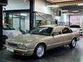 Jaguar Daimler 4.0i V8 32v S/C Super LWB**ETAT SHOW-ROOM**GARANTI Beige - thumbnail 2