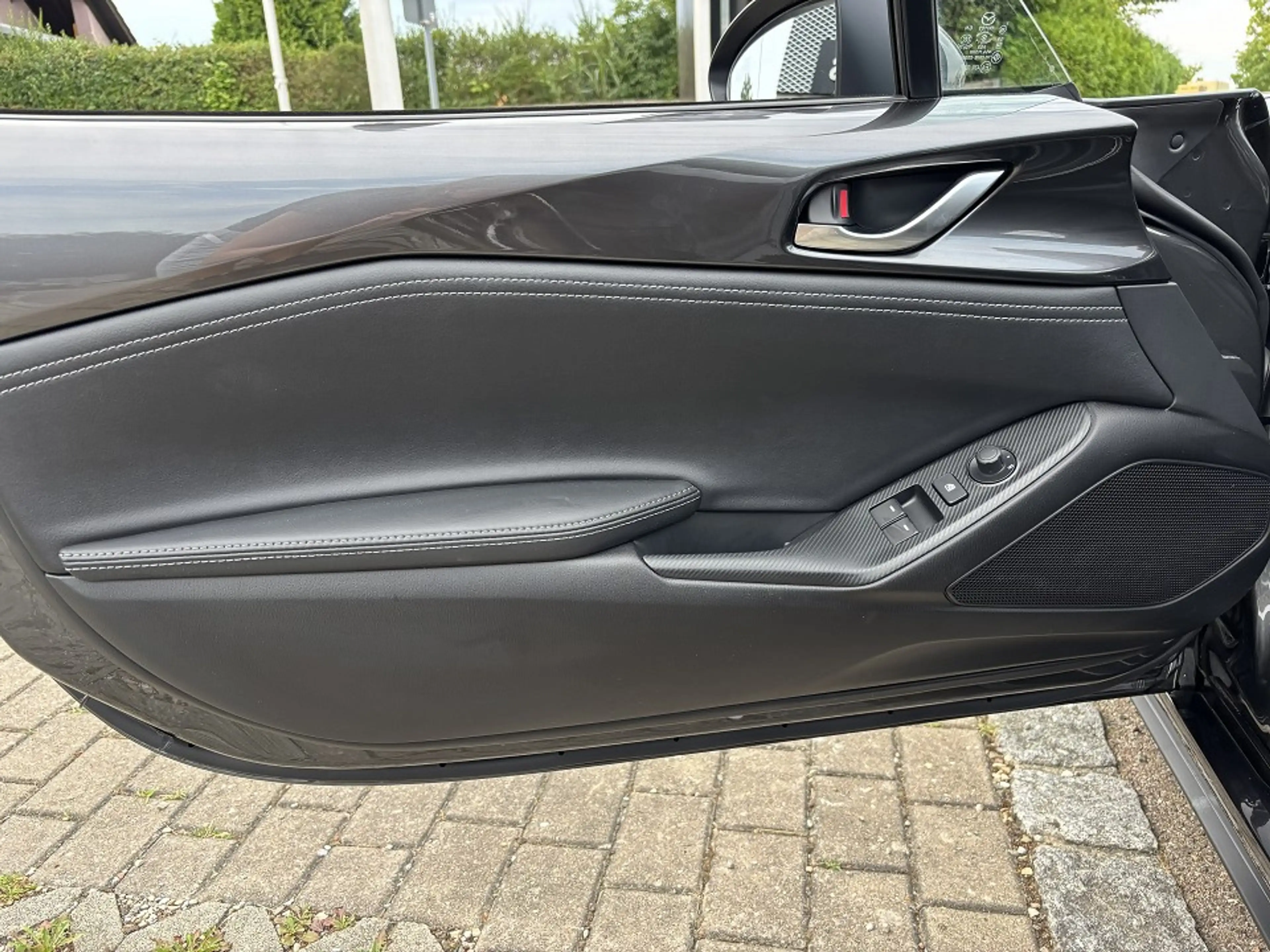 Mazda MX-5 RF SKYACTIV-G 132 EXCLUSIVE-LINE Driver Assistance — photo 9