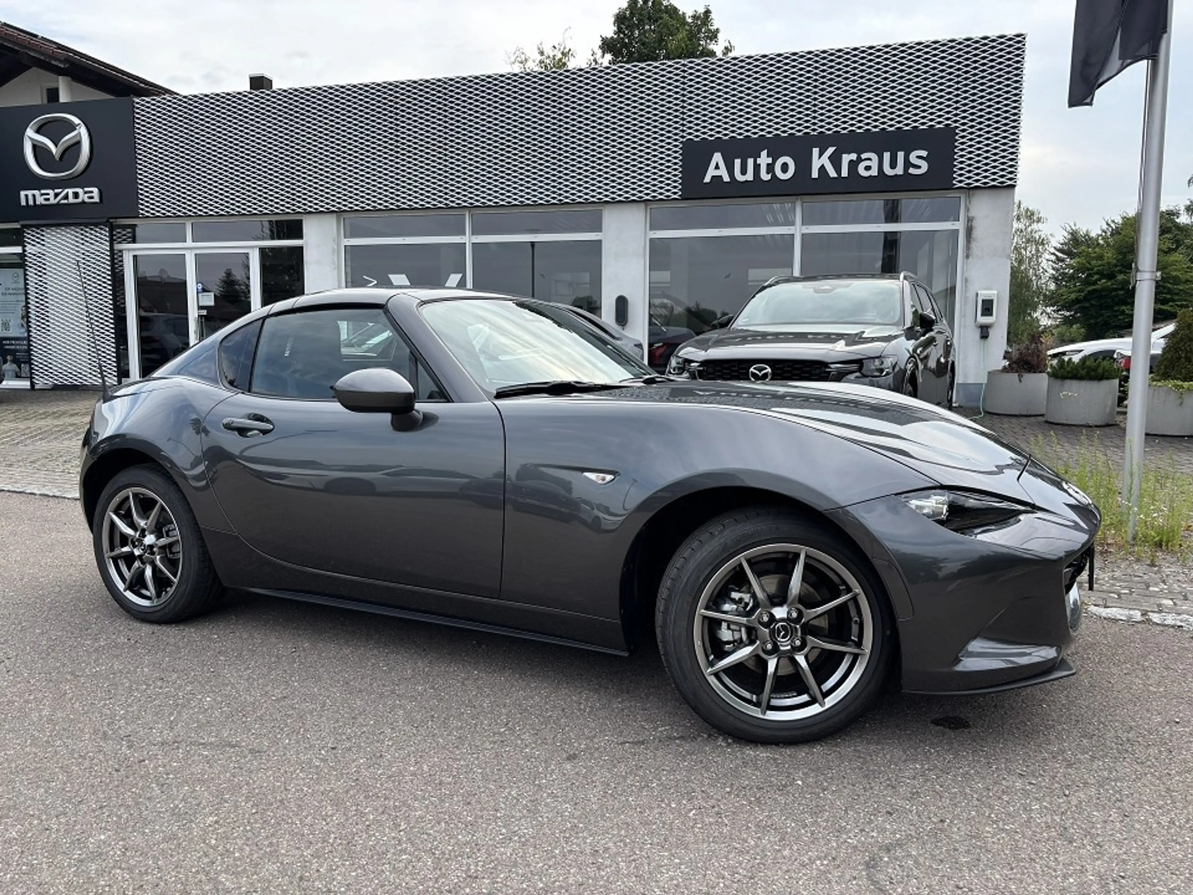Mazda MX-5 RF SKYACTIV-G 132 EXCLUSIVE-LINE Driver Assistance — photo 15