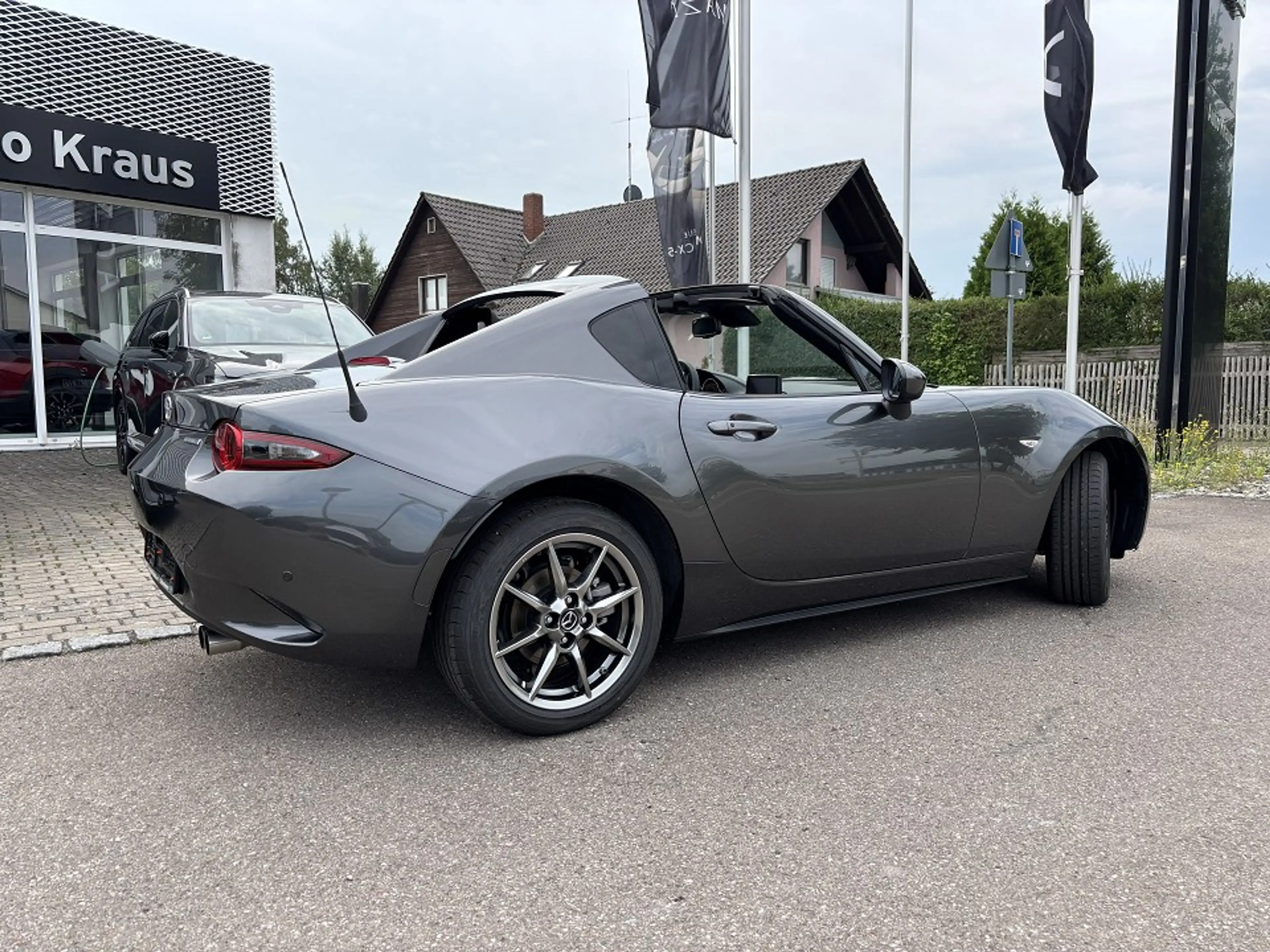 Mazda MX-5 RF SKYACTIV-G 132 EXCLUSIVE-LINE Driver Assistance — photo 4
