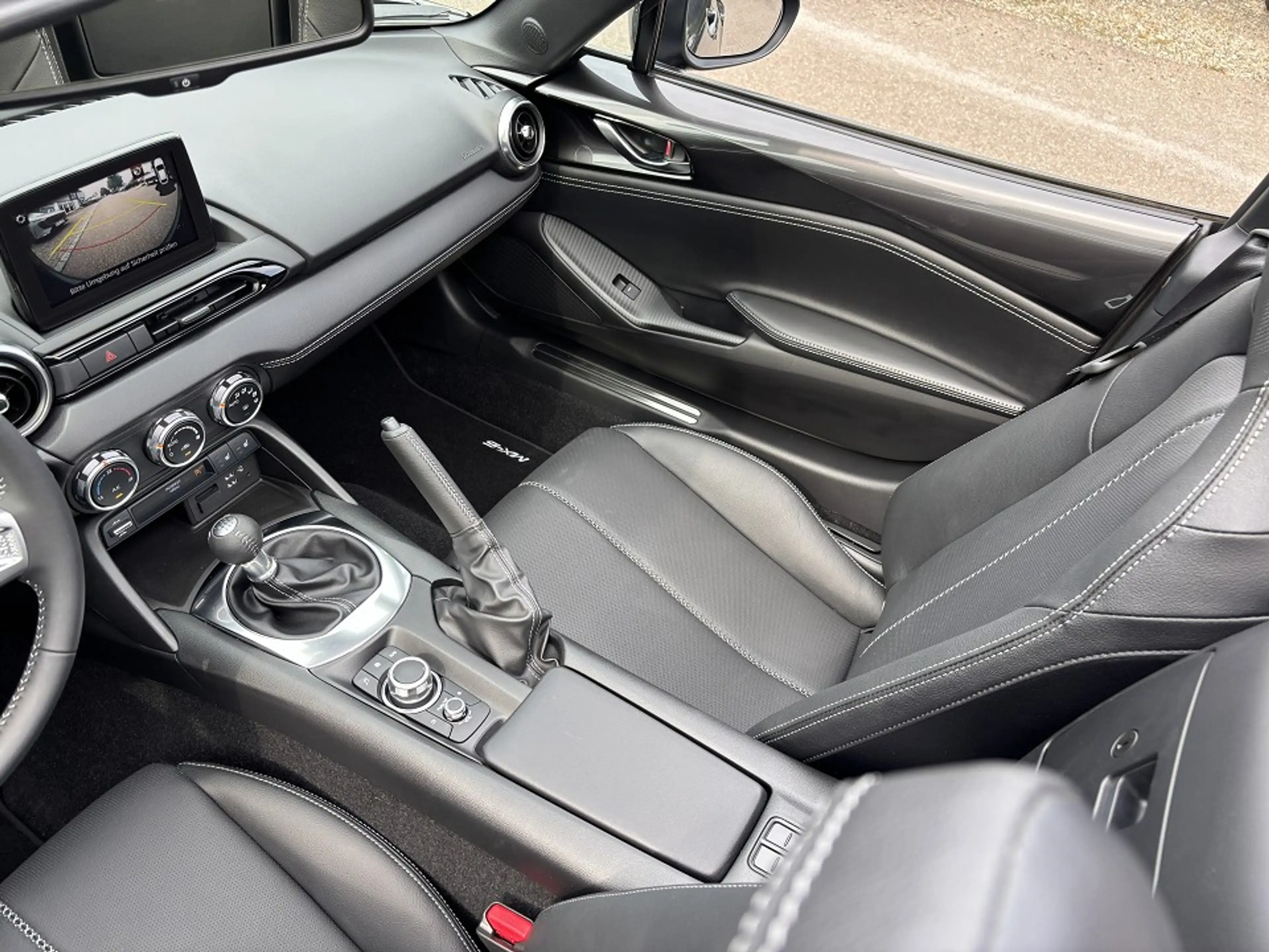 Mazda MX-5 RF SKYACTIV-G 132 EXCLUSIVE-LINE Driver Assistance — photo 14