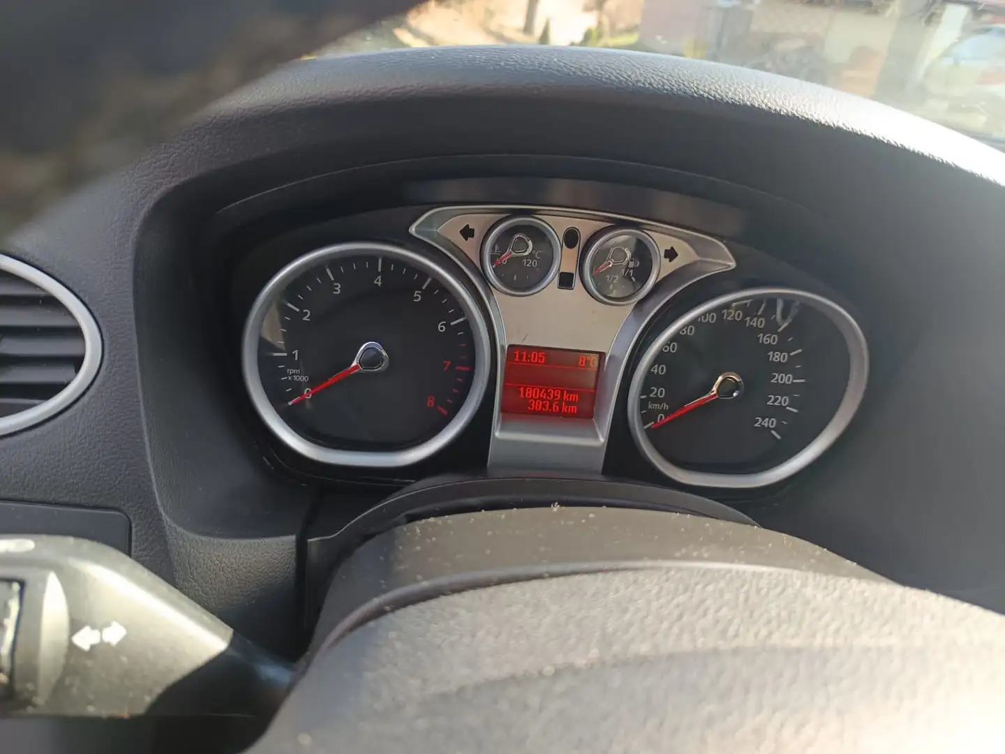 Ford Focus Turnier 1.6 16V Style - 2