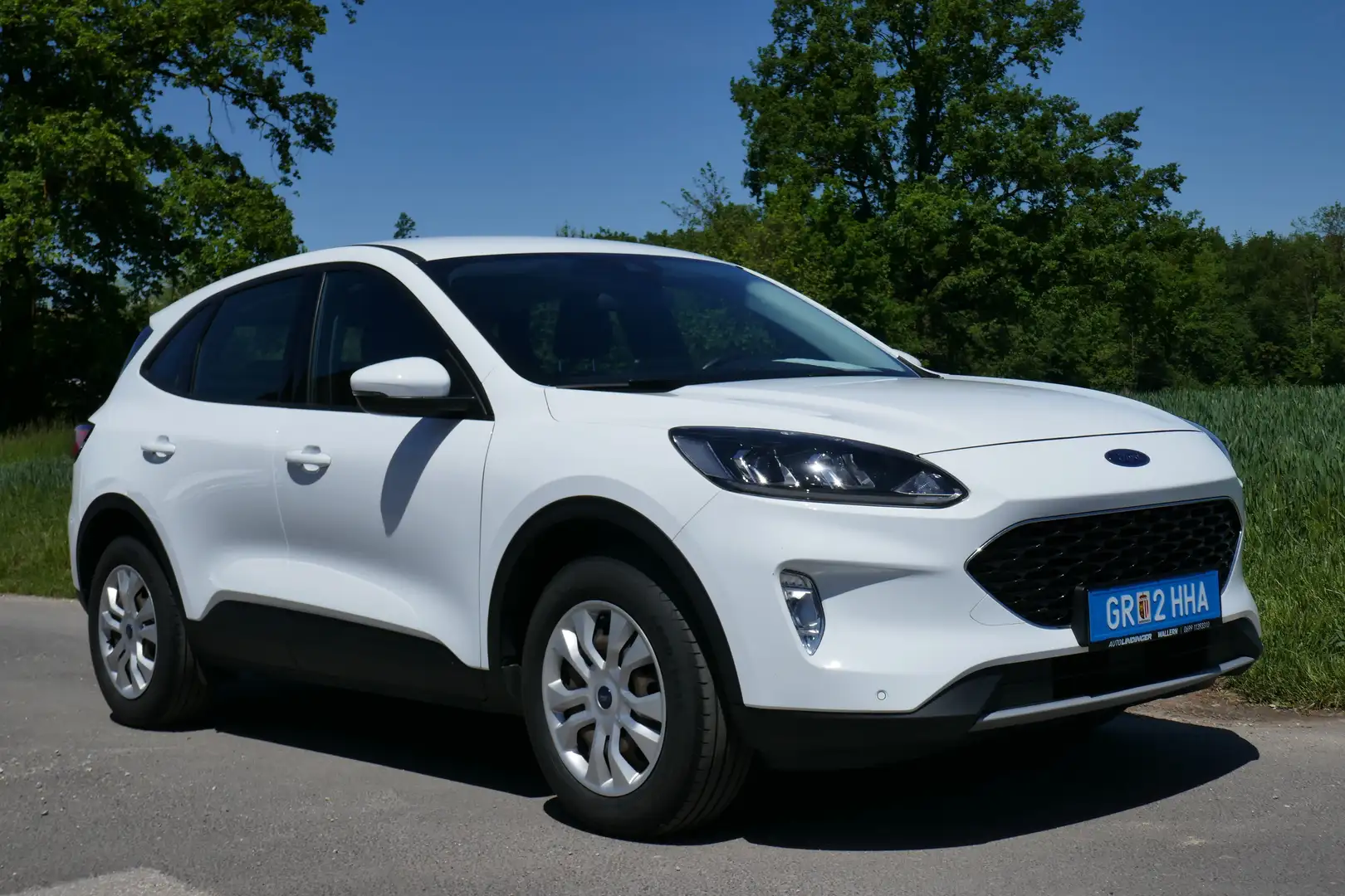 Ford Kuga Hybrid Cool&Connect Weiß - 1
