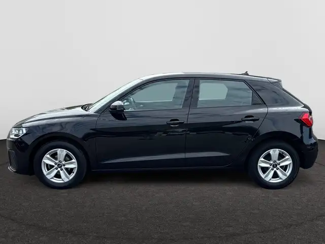 Audi A1 view 8