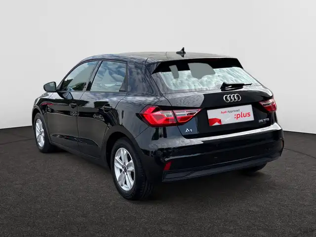 Audi A1 view 2