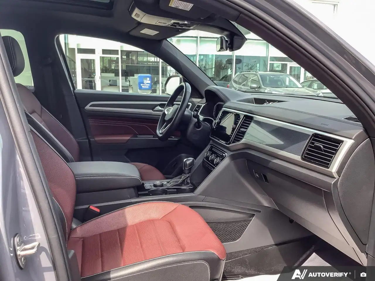 Volkswagen Atlas снимка Volkswagen Atlas