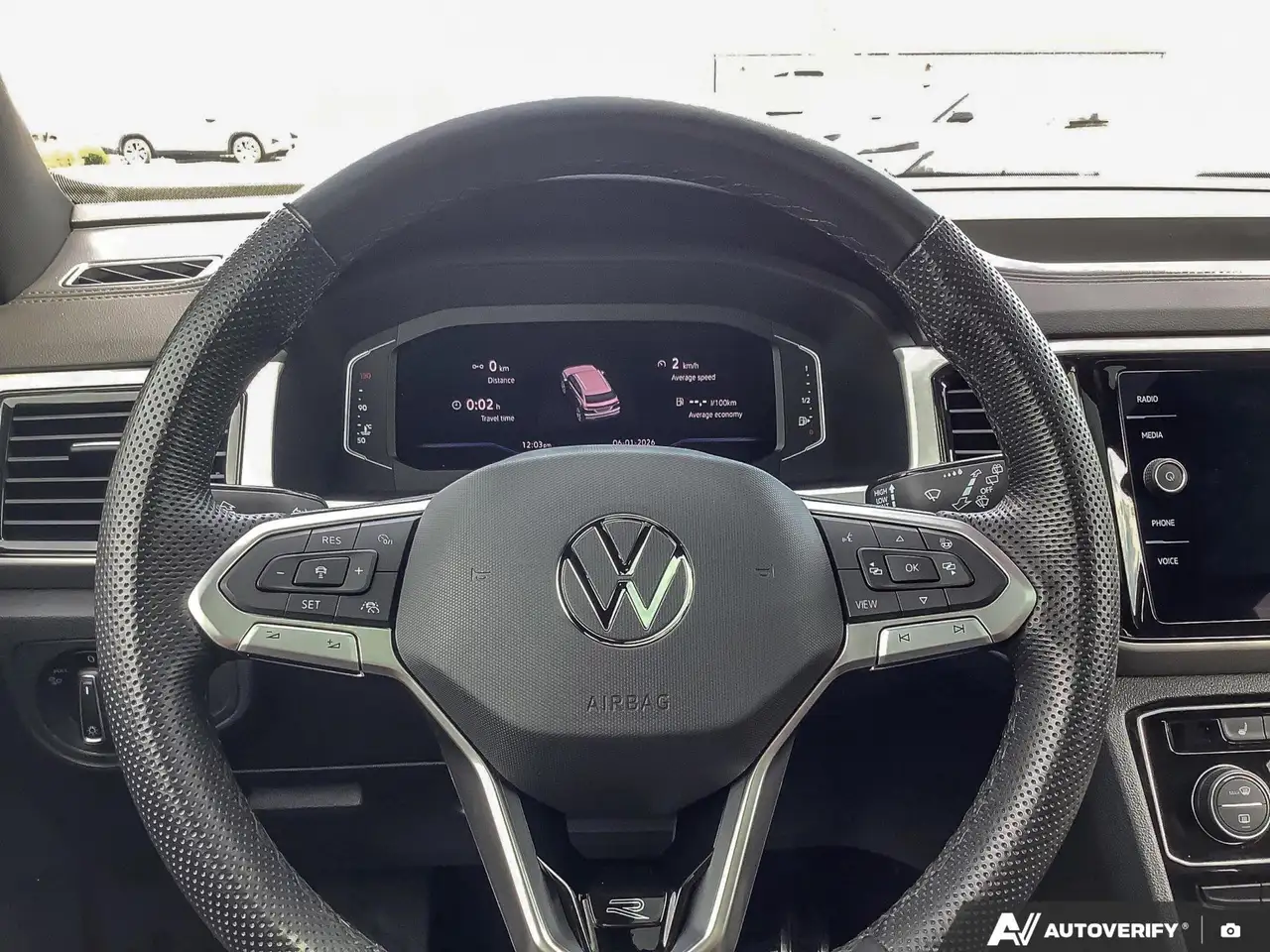 Volkswagen Atlas снимка Volkswagen Atlas