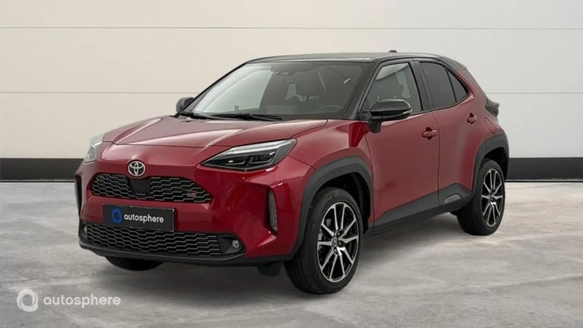 Toyota Yaris Cross 116h GR Sport MY22 - 1