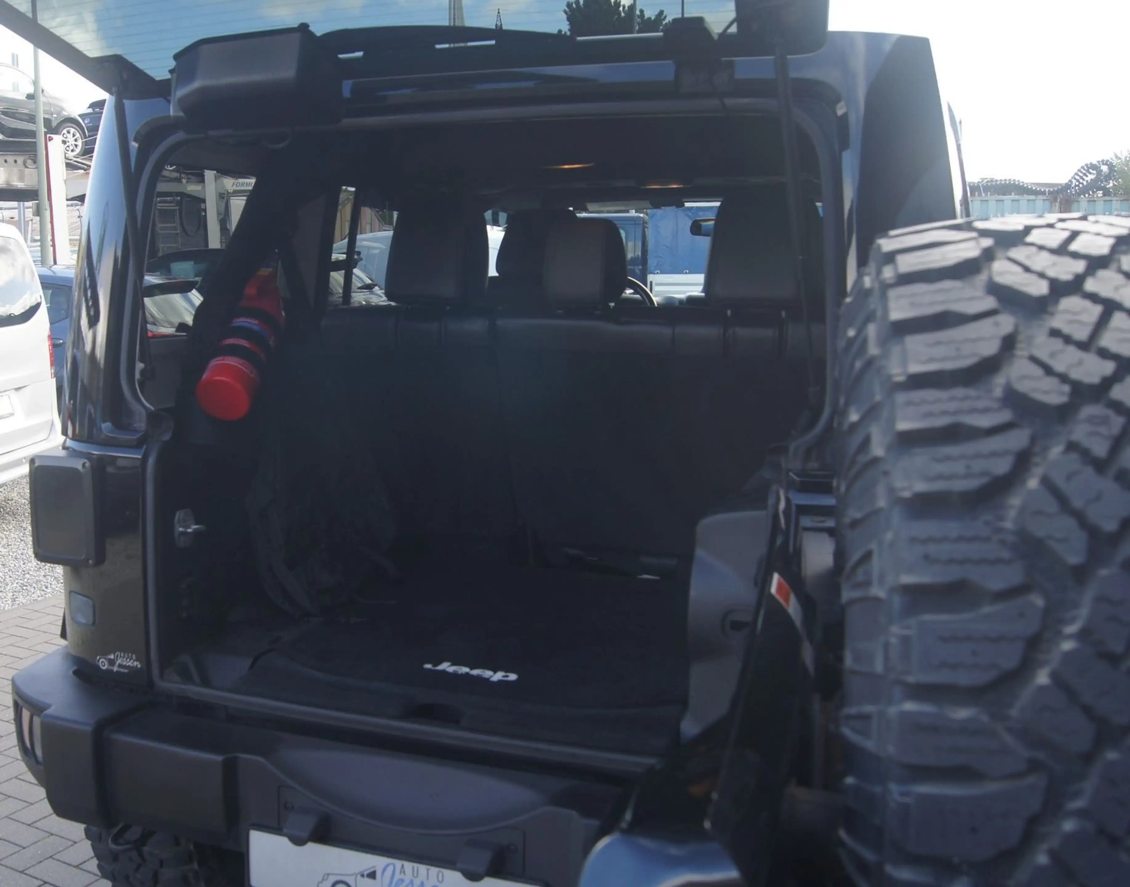 Jeep Wrangler 2.8 CRD Unlimited Sahara LED/RFK/Ahk. — photo 11