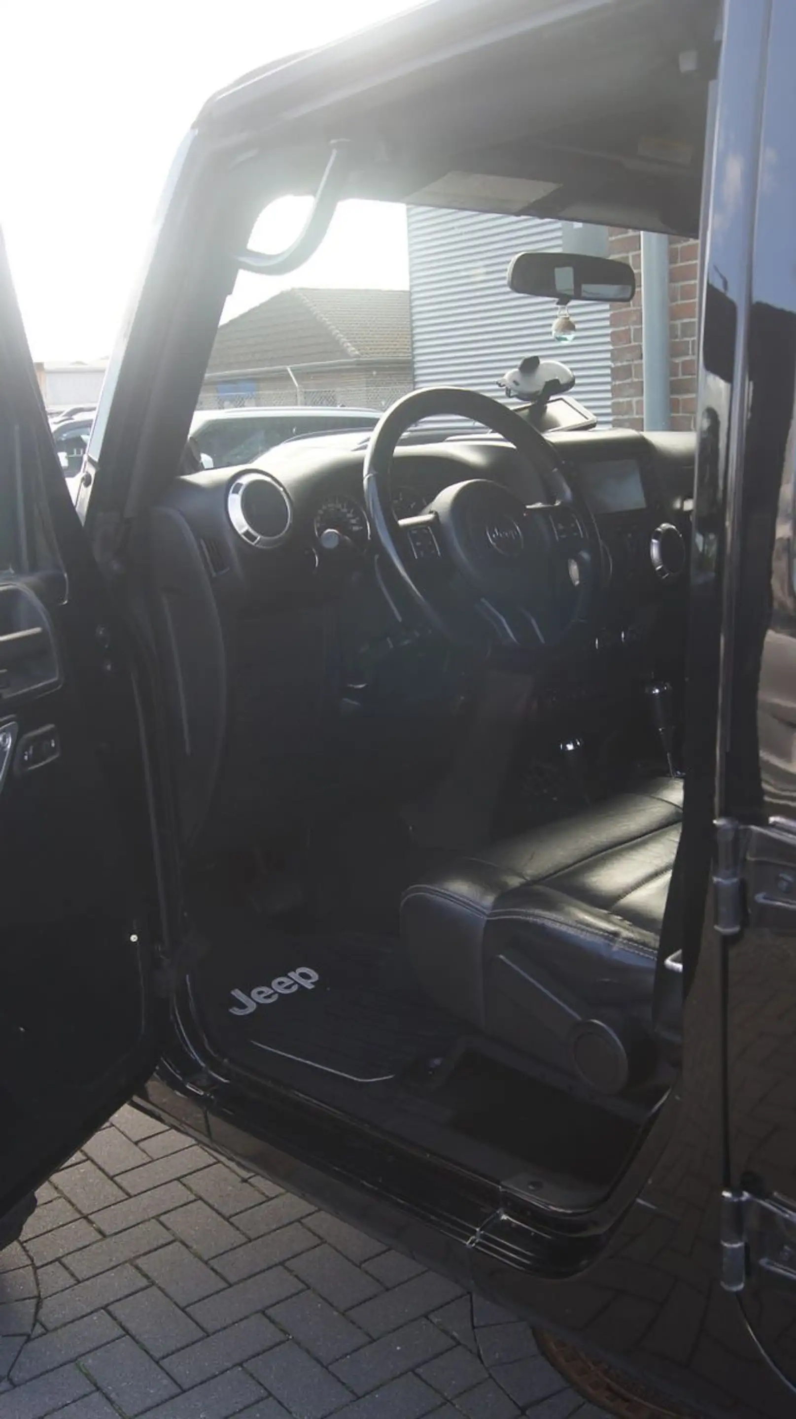 Jeep Wrangler 2.8 CRD Unlimited Sahara LED/RFK/Ahk. — photo 13