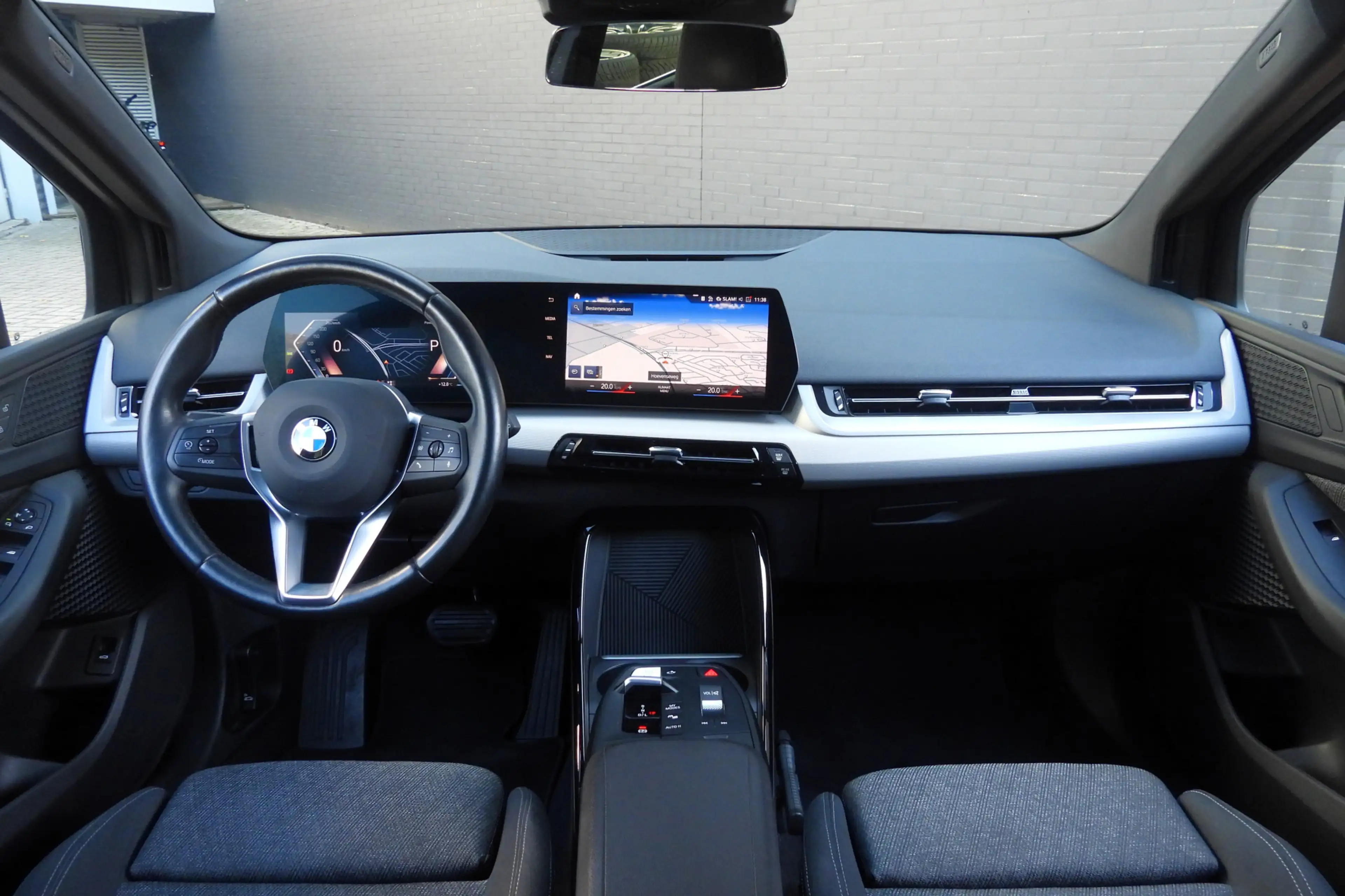 BMW 220 2 Serie Active Tourer 220i Automaat / Sportstoelen — photo 3