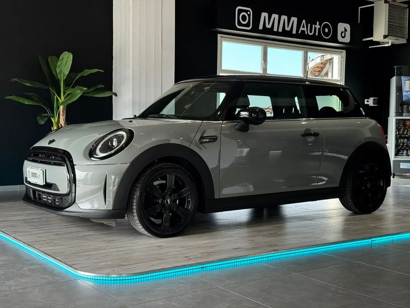 MINI Cooper Mini 3p 1.5 Cooper Camden Black Edition Grigio - 1