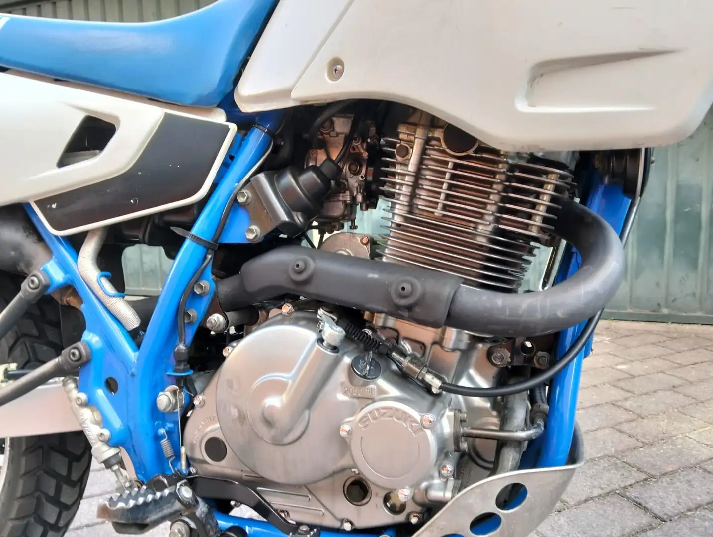 Suzuki DR 650 RSE Blauw - 1