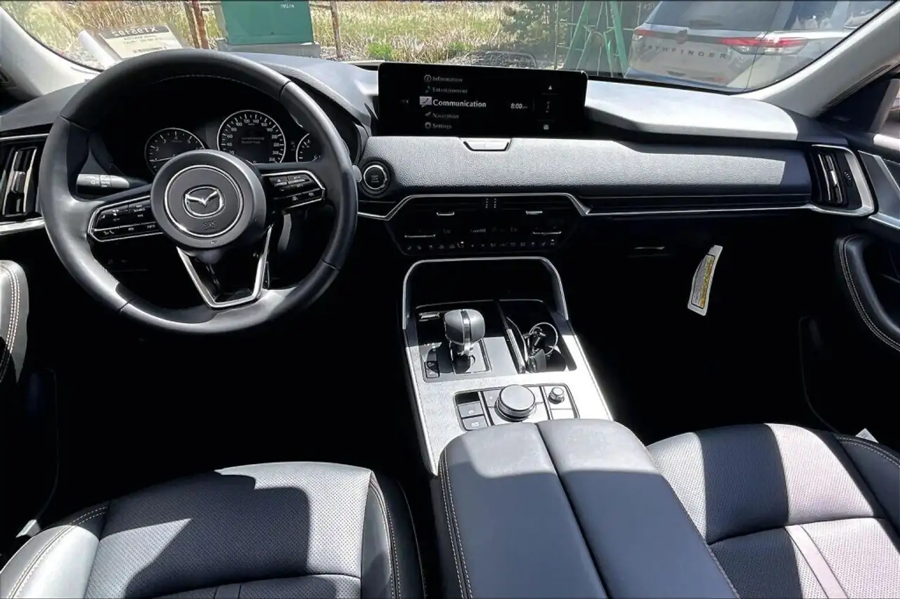 Mazda CX-90 photo Mazda CX-90