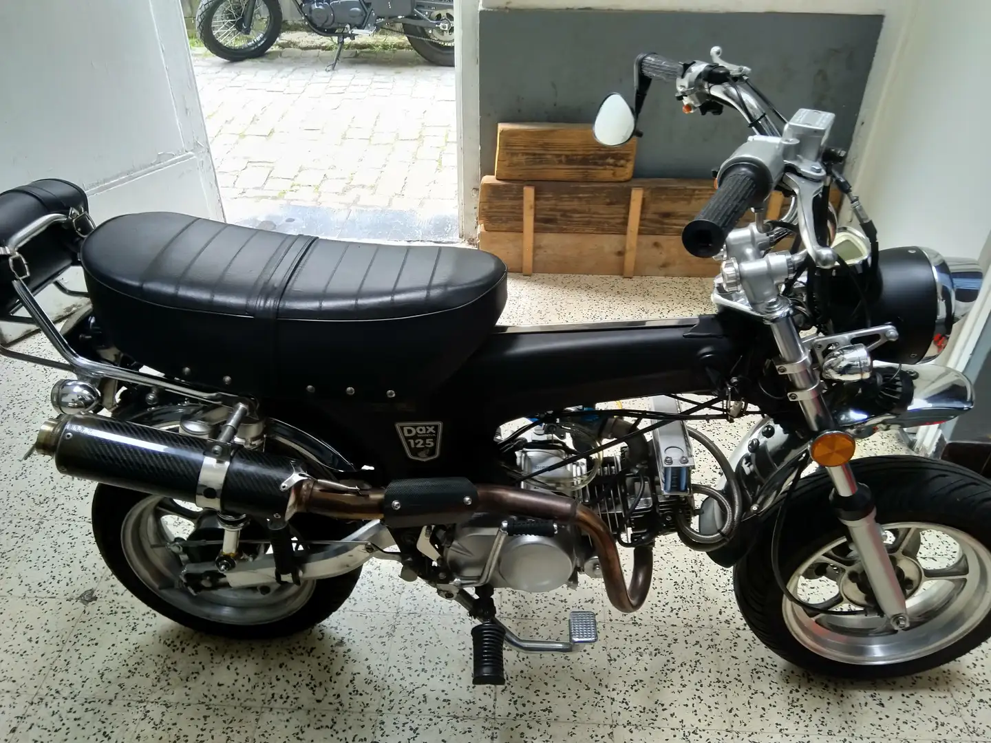 Others Zhenhua DAX Black - 2