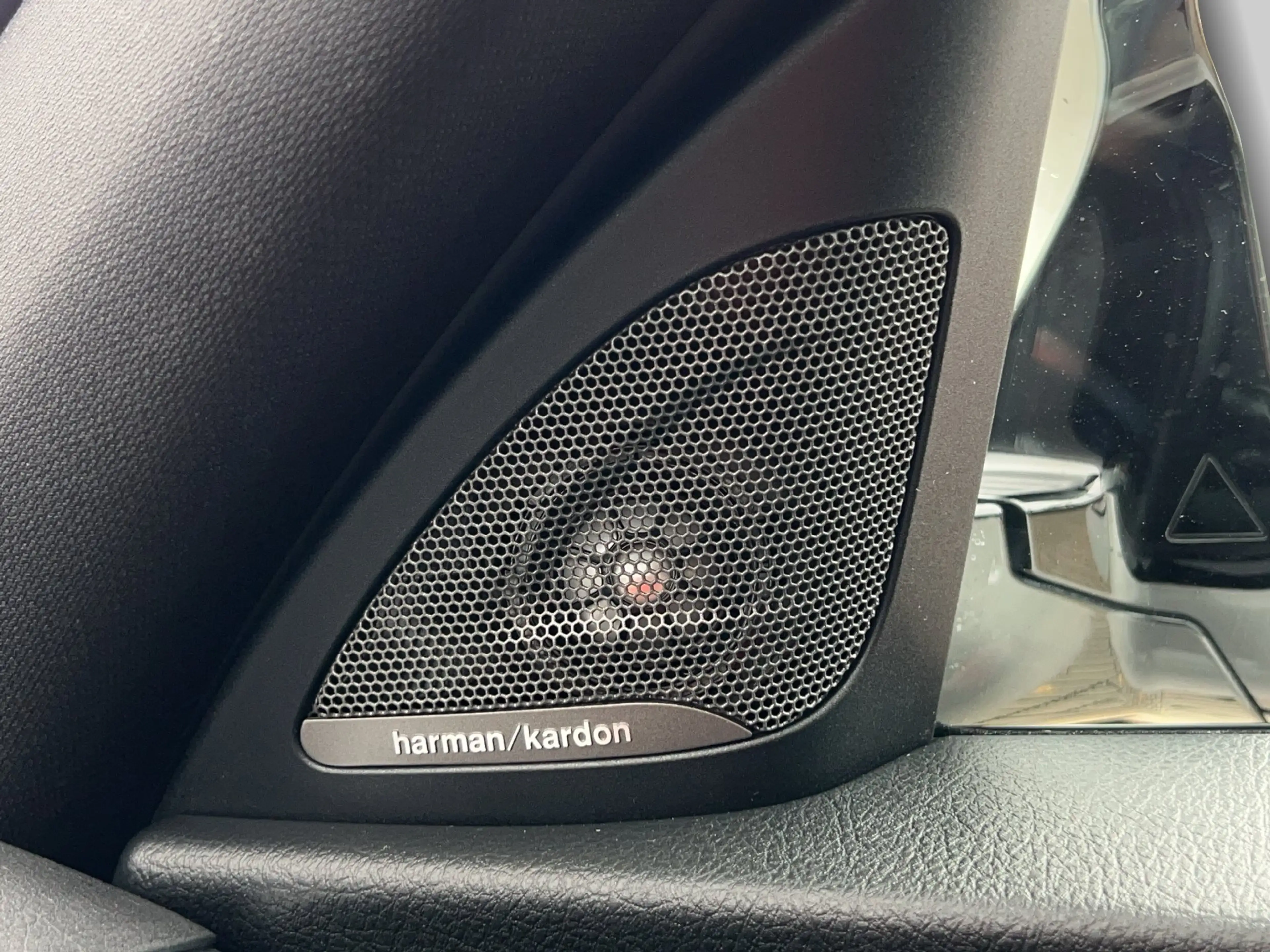 BMW M2 Competition adapLED RFK H/K eGSD Lightweight — photo 11
