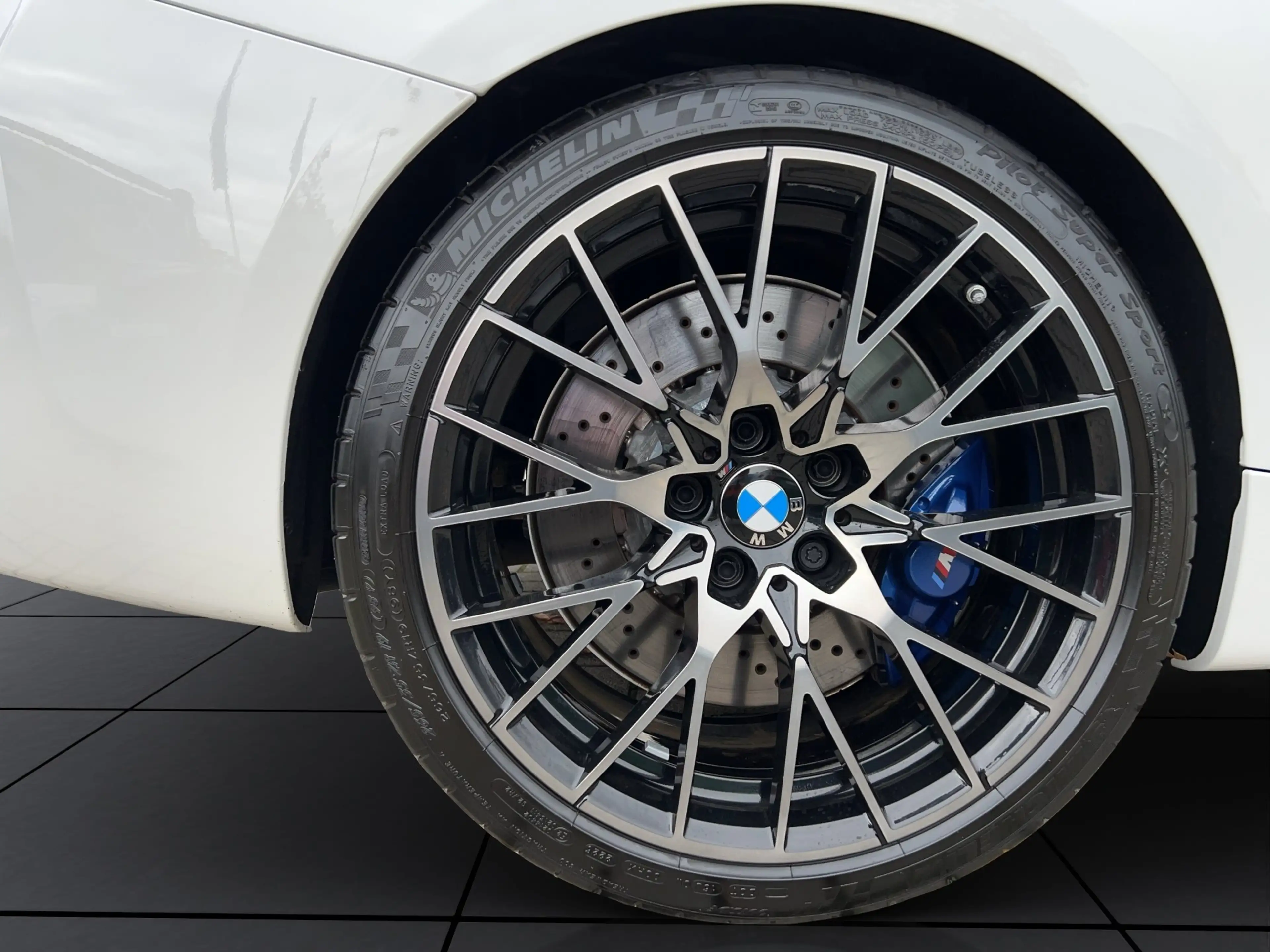 BMW M2 Competition adapLED RFK H/K eGSD Lightweight — photo 5